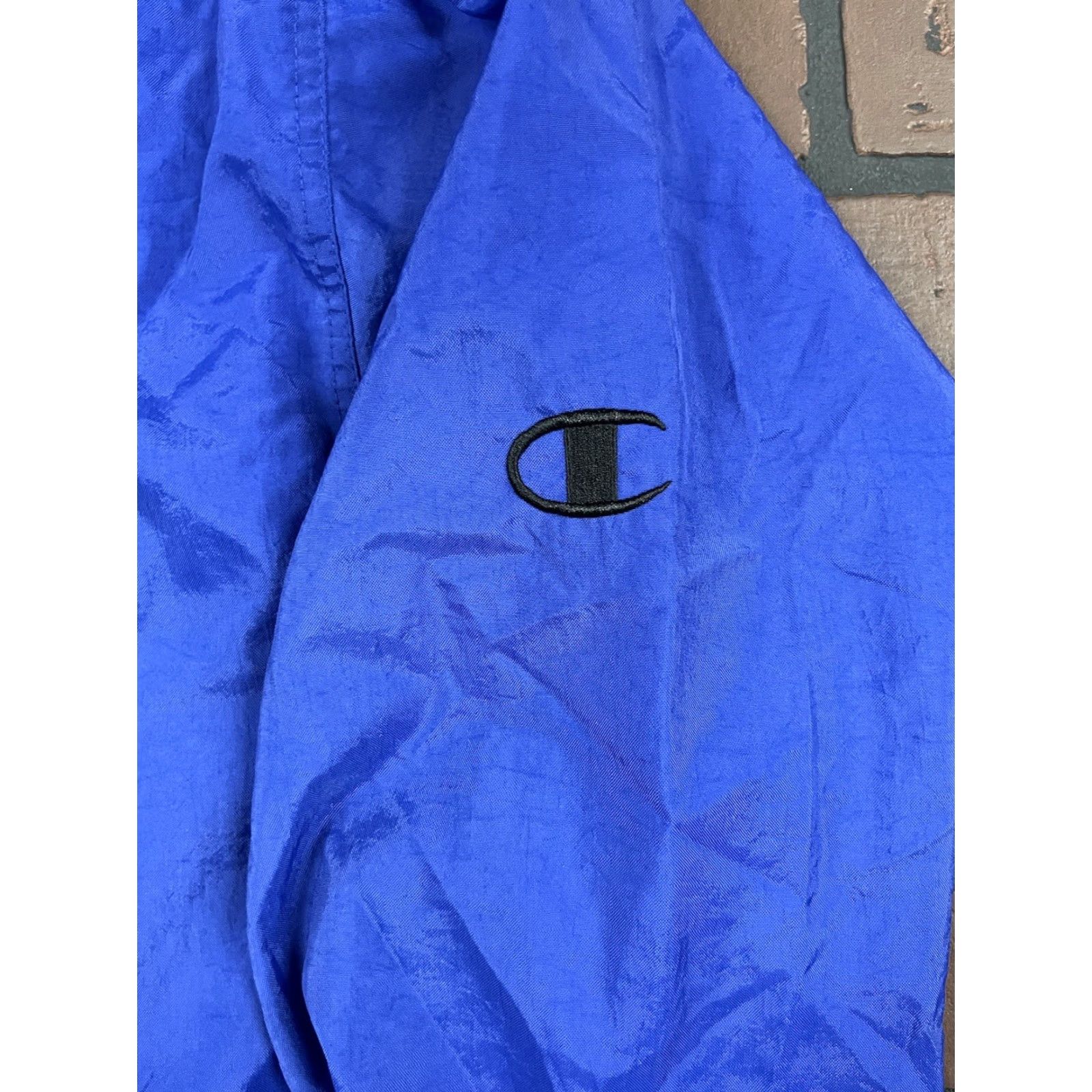 Champion VINTAGE Champion Nylon Windbreaker Tulsa Men’s M Blue Windbreaker Jacket Spring Fall Winter Mens Size US M / EU 48-50 / 2 - 3 Thumbnail