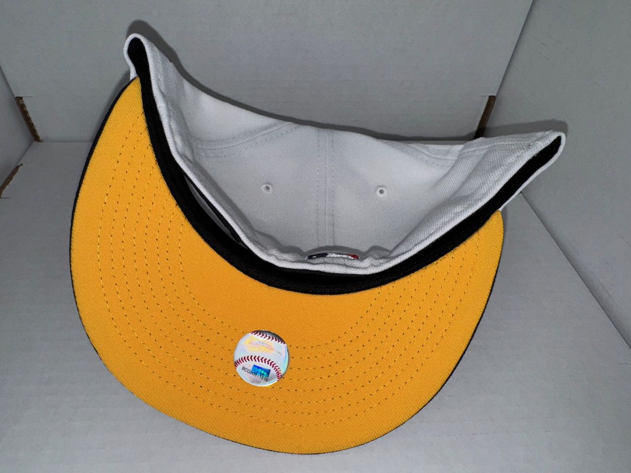 New Era ATL Braves Fitted, White (Size 7 1/2) Size ONE SIZE - 4 Thumbnail