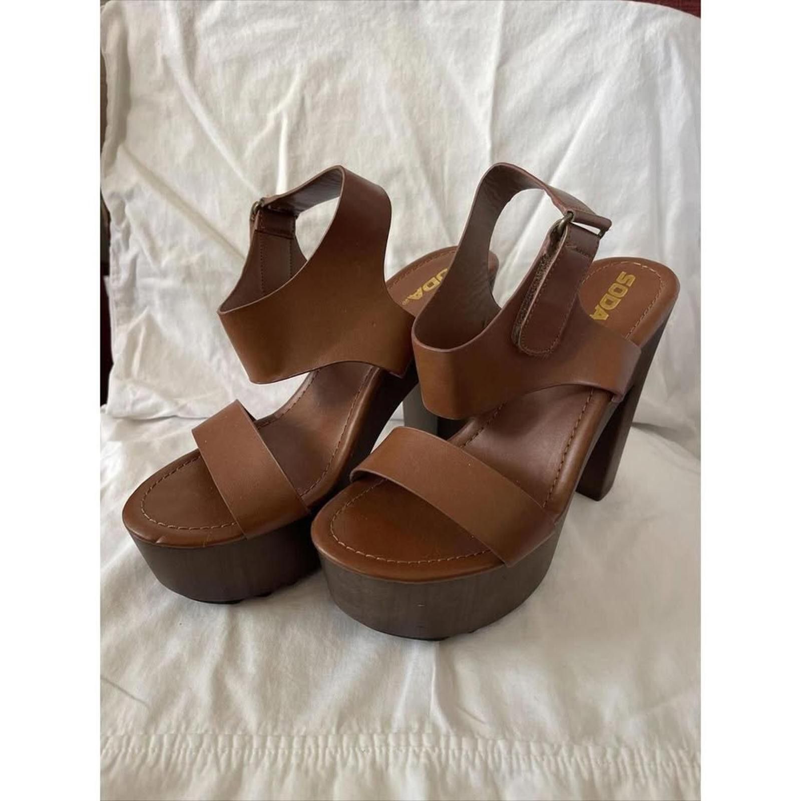 Other Stylish Brown Platform Heels by Soda Size 8.5 Size US 8.5 / IT 38.5 - 1 Thumbnail