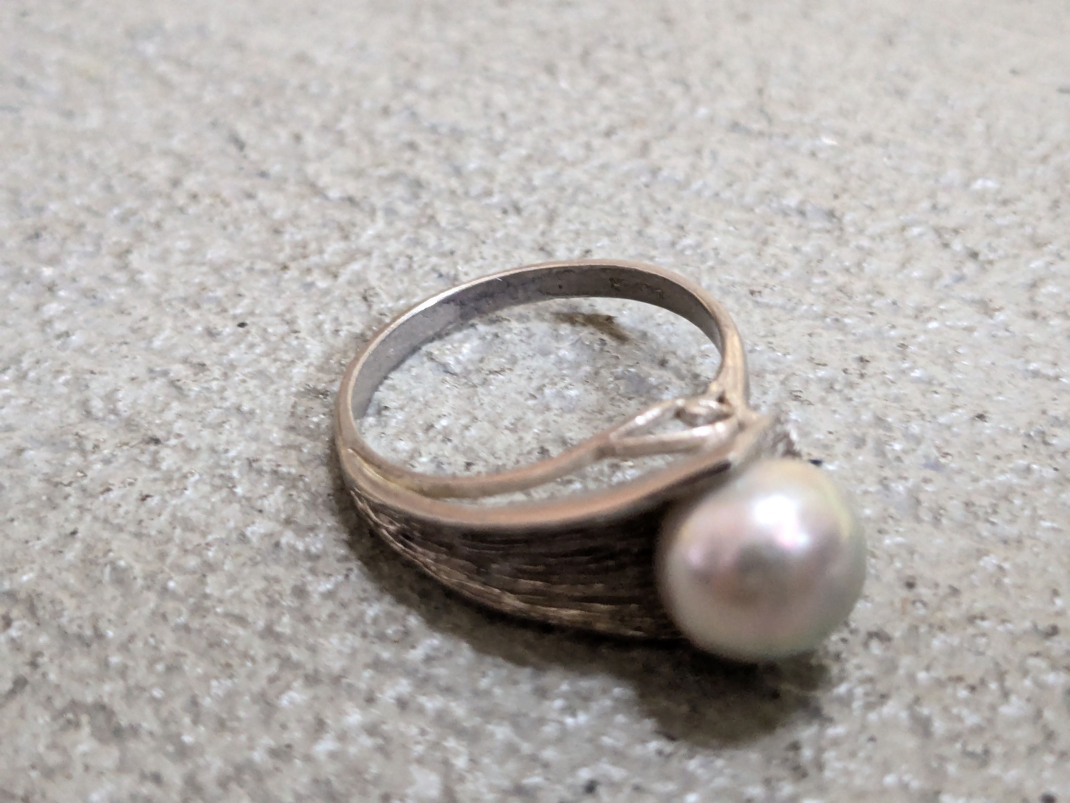 Vintage Vintage Sterling Silver Ring Pearl 6.75 Modern Avant Garde Size ONE SIZE - 10 Thumbnail
