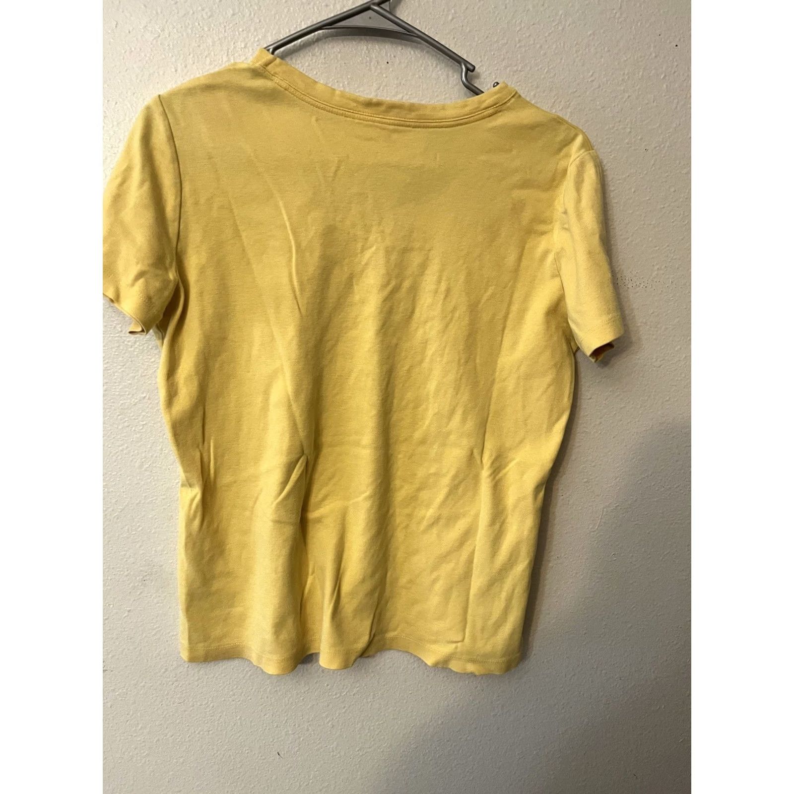 Lands' End Lands' End Women's M Yellow Short Sleeve Cotton V-Neck Tee Shirt Size 32" / US 10 / IT 46 - 3 Thumbnail