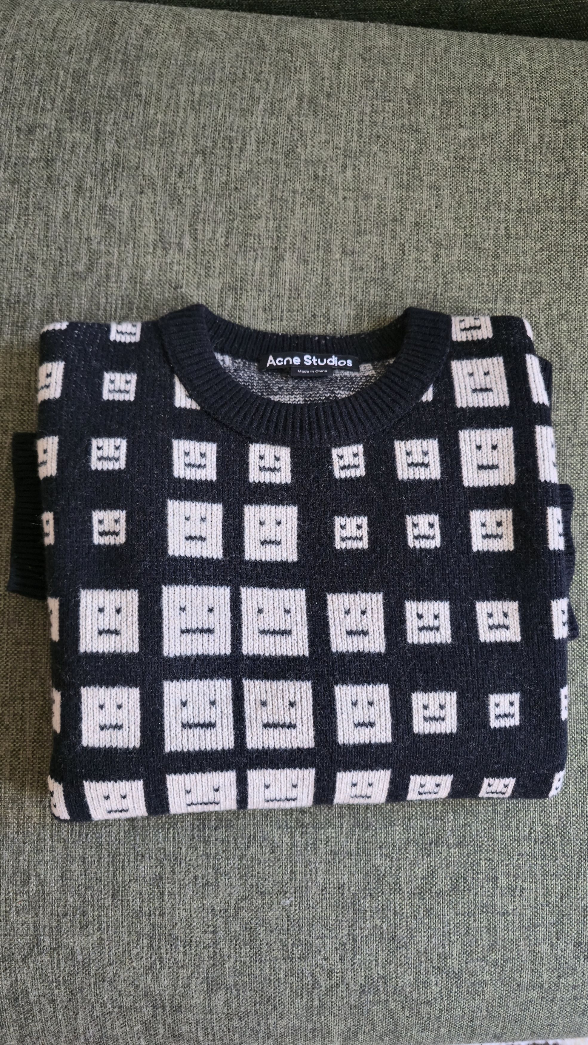 Acne Studios Acne Distorted Face Sweater Size S Size US S / EU 44-46 / 1 - 1 Thumbnail