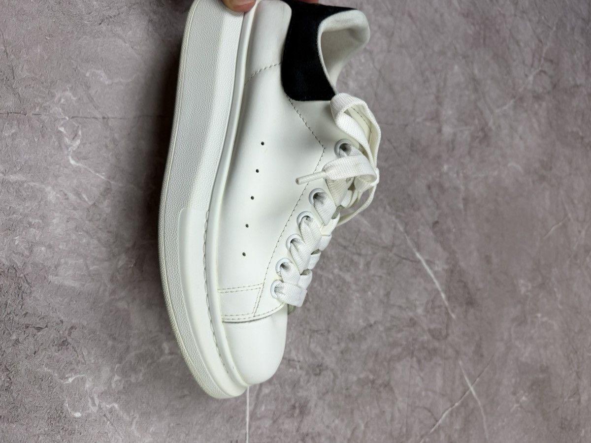 Alexander McQueen Alexander McQueen Sneakers Size 40 Size US 7 / EU 40 - 17 Thumbnail