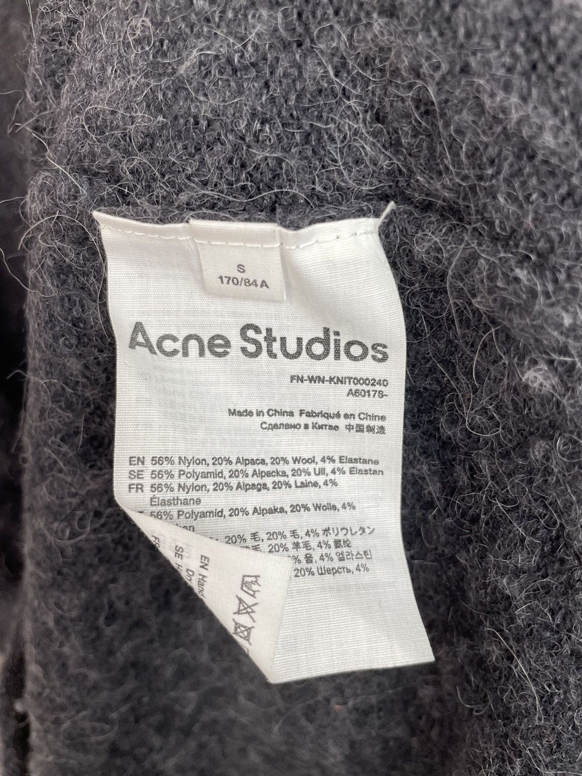 Acne Studios *GRAIL* Acne Studios sweater knit grey v neck alpaca mohair Size US M / EU 48-50 / 2 - 3 Thumbnail