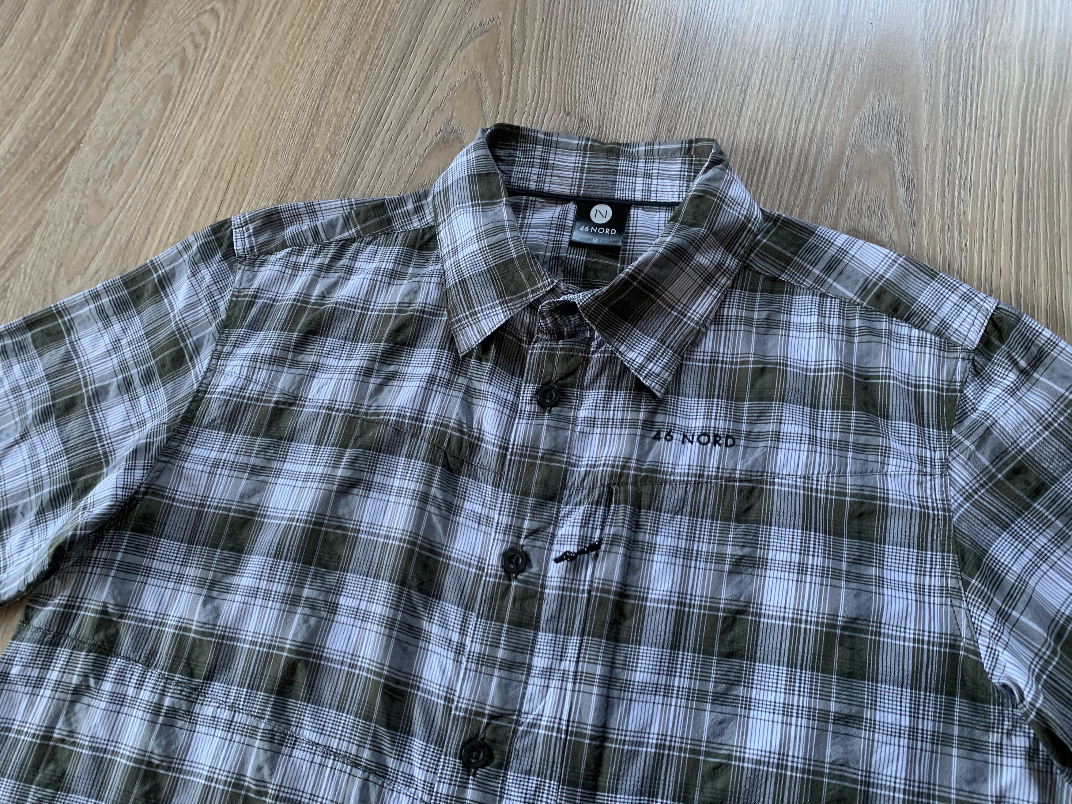 Other Men's 46 Nord Hiking Trekking Plaid Short Sleeve Shirt Size US S / EU 44-46 / 1 - 4 Thumbnail