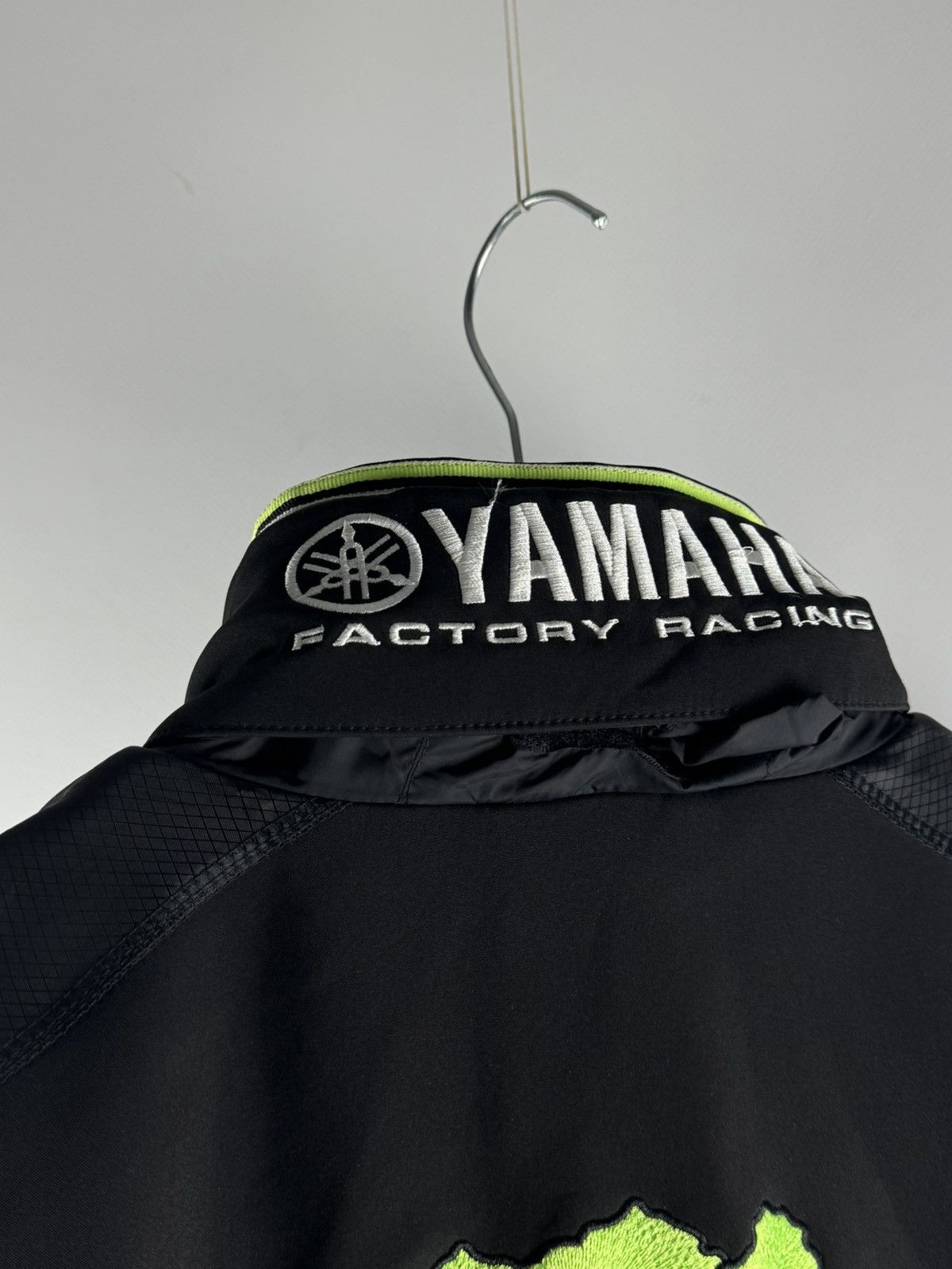 Fox Racing Monster Energy Yamaha Tech3 Softshell Racing Jacket Black Size US S / EU 44-46 / 1 - 7 Thumbnail