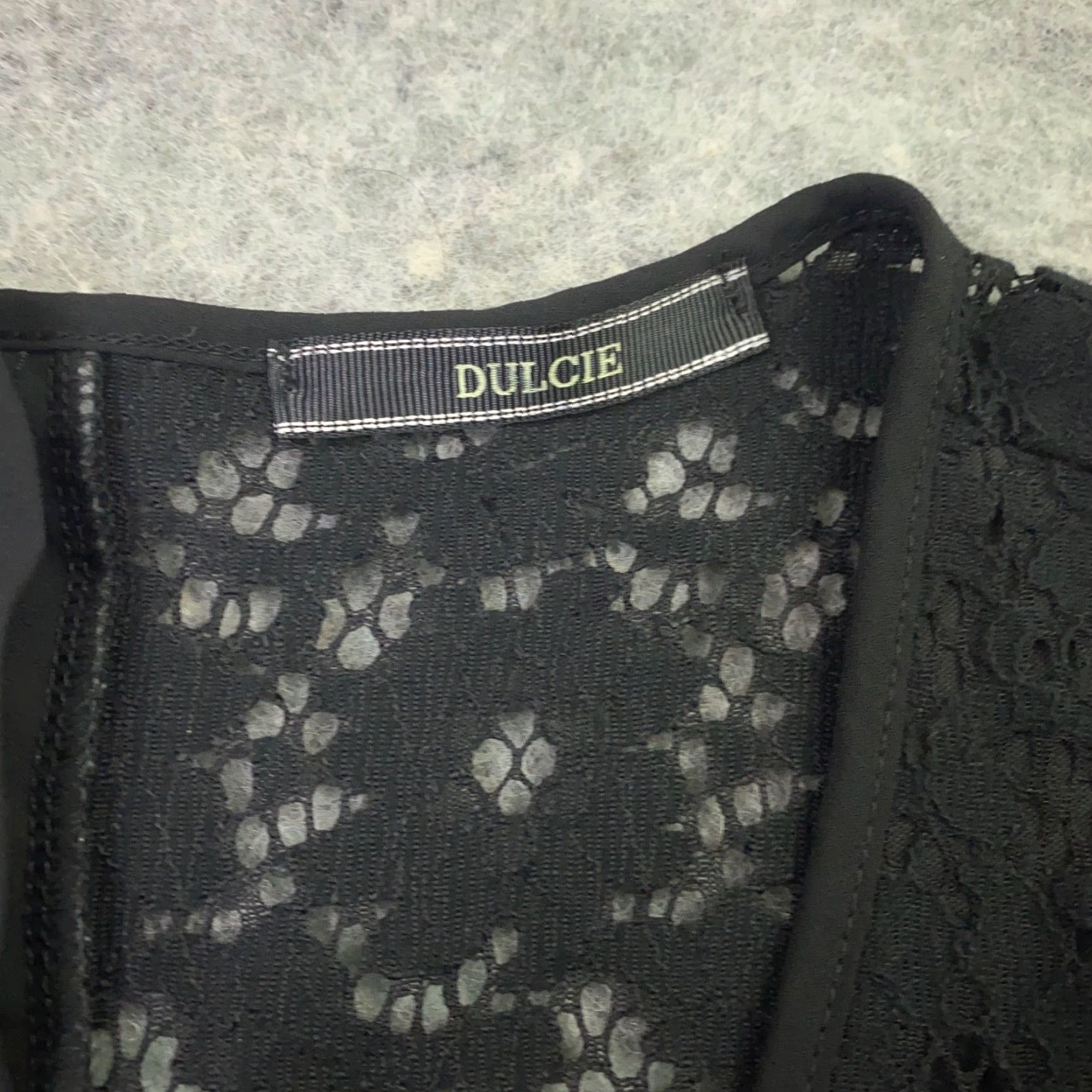 Vintage Dulcie Womens Shirt Top Large Black Blouse Lace Front Short Sleeve Scoop Neck Button Closure Lined Cotton Nylon Size L / US 10 / IT 46 - 5 Thumbnail