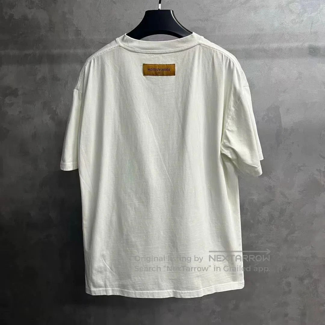 Louis Vuitton louis vuitton white graphic short sleeve t. Size US L / EU 52-54 / 3 - 2 Thumbnail