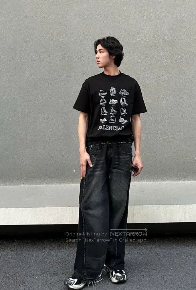 Balenciaga Balenciaga Black Pattern Printed Short Sleeve/XXS Size Size US XXS / EU 40 - 4 Thumbnail