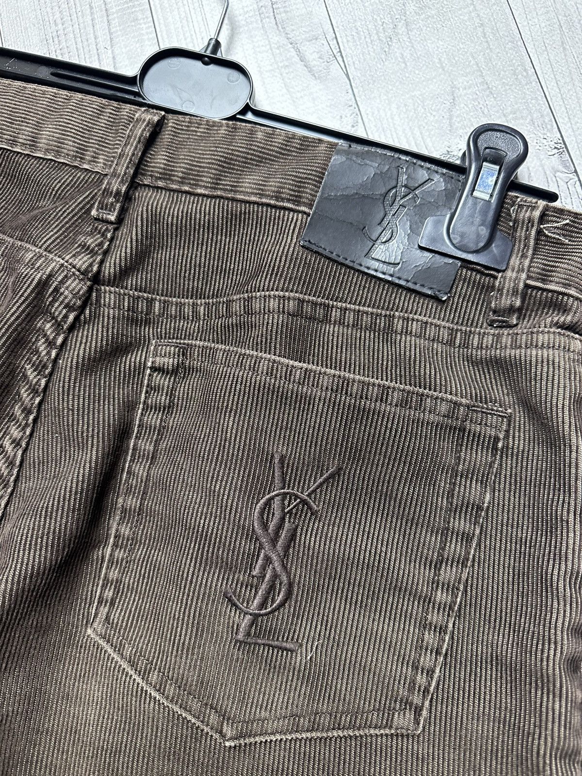 Vintage × Yves Saint Laurent Vintage Yves Saint Laurent denim jeans velvet size 34 logo Size US 33 - 4 Thumbnail