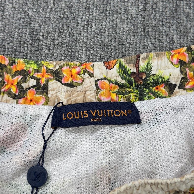 Louis Vuitton LOUIS VUITTON size m Floral printed shorts 2501-Nextarrow Size US 30 / EU 46 - 3 Thumbnail