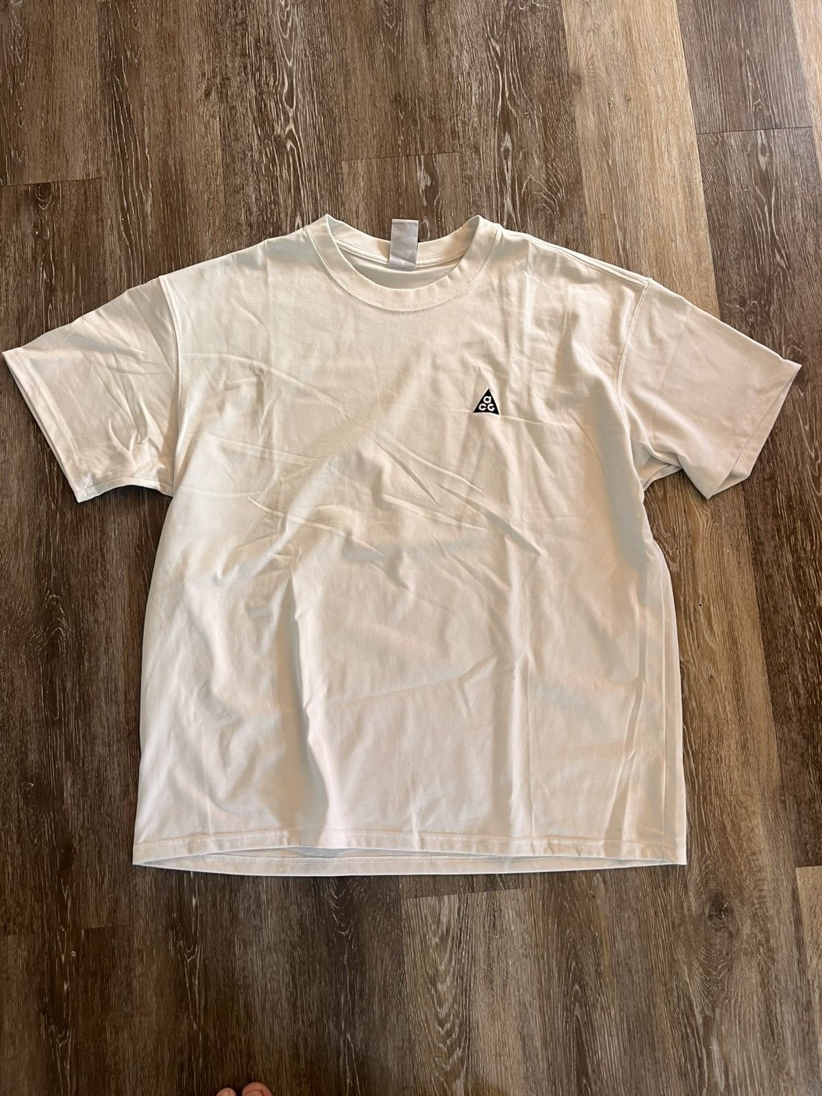 Nike ACG Nike acg embroidered logo tee Size US XL / EU 56 / 4 - 1 Thumbnail