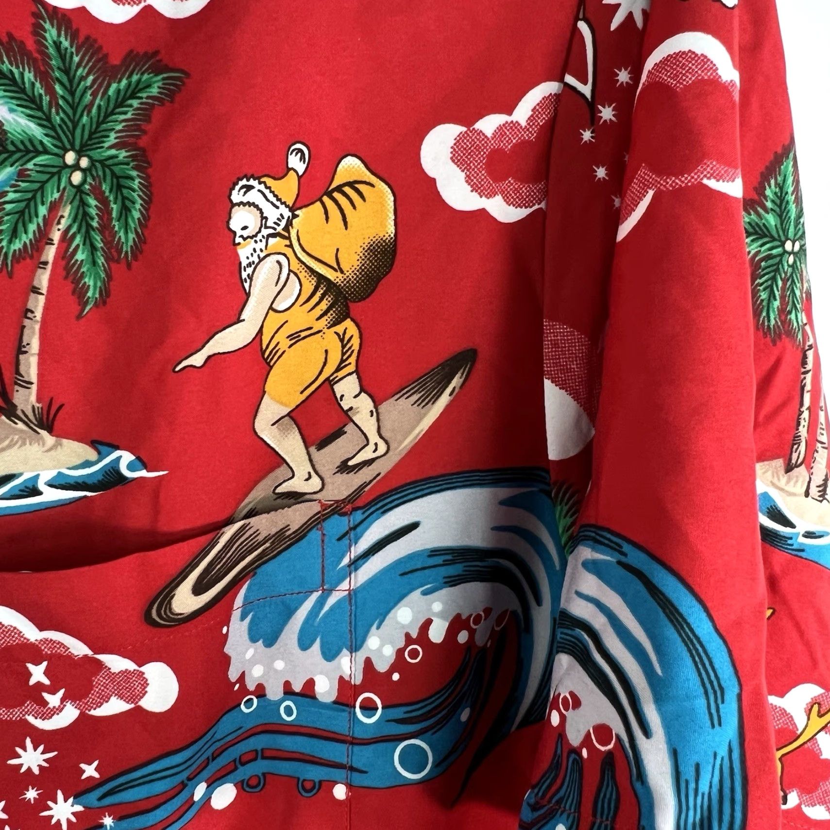 ALOHAS Alvish Hawaii Surfing Santa Christmas Hawaiian Aloha Button Shirt Mens size L Size US L / EU 52-54 / 3 - 2 Thumbnail