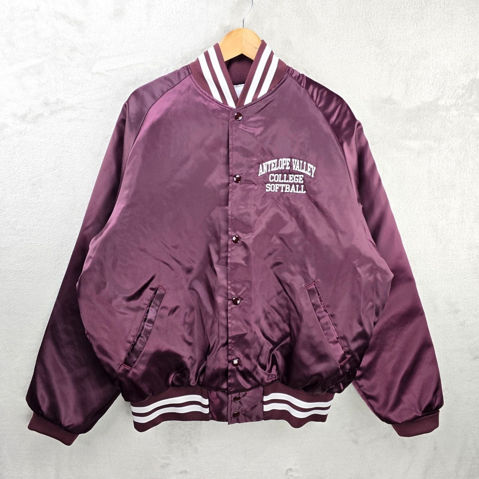 Other Vintage Don Alleson Bomber Jacket XL Maroon Satin Quilted Size US XL / EU 56 / 4 - 1 Thumbnail