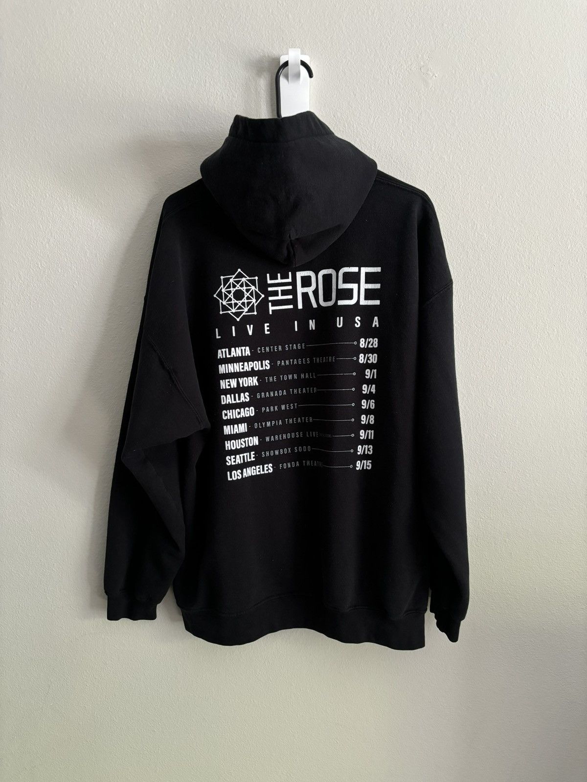 Vintage We Rose You Hoodie Size US XL / EU 56 / 4 - 2 Thumbnail