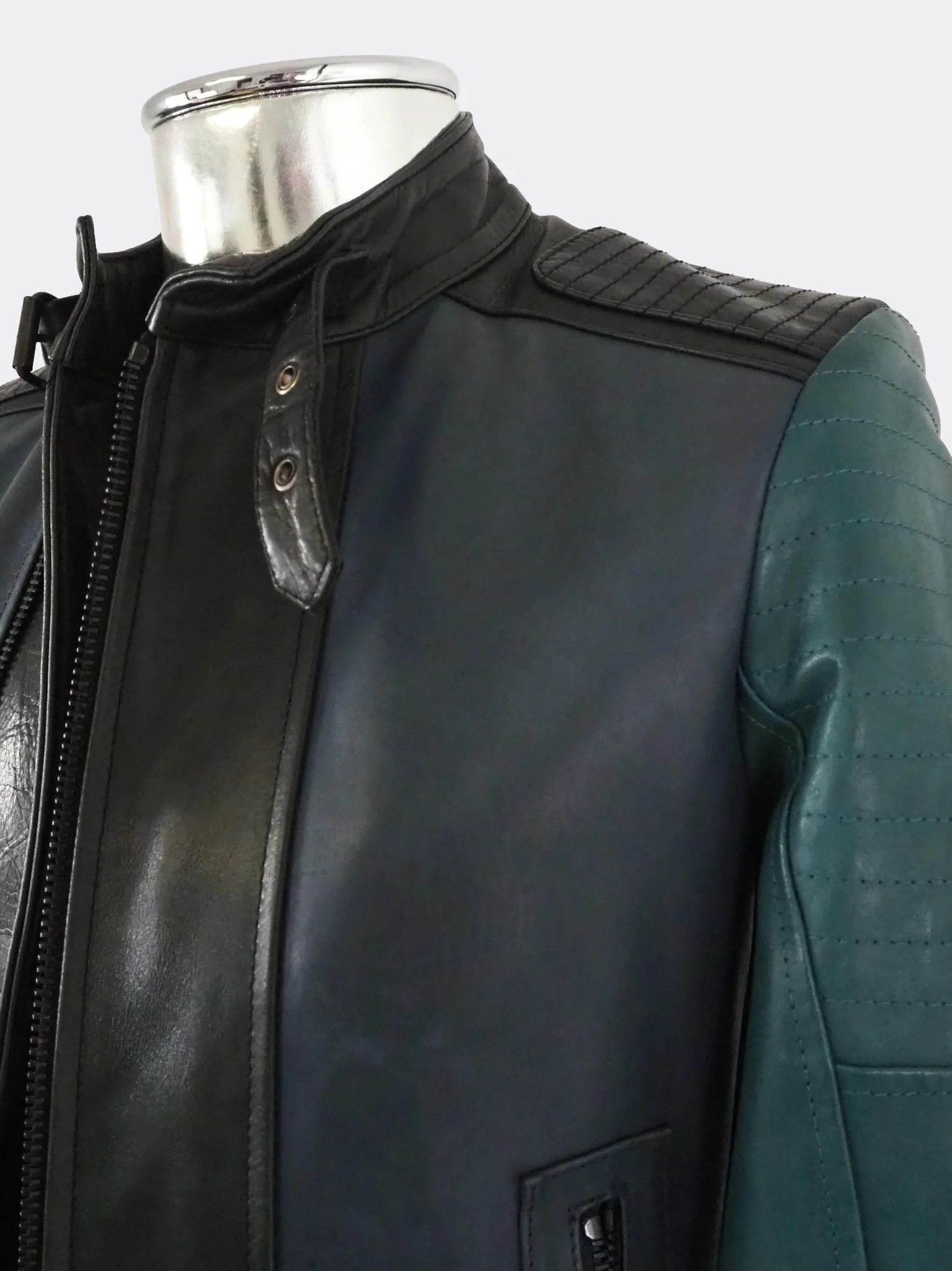 Diesel Black Gold Diesel Black Gold Bull Leather Biker Jacket Tricolor $1335 Size US S / EU 44-46 / 1 - 10 Thumbnail