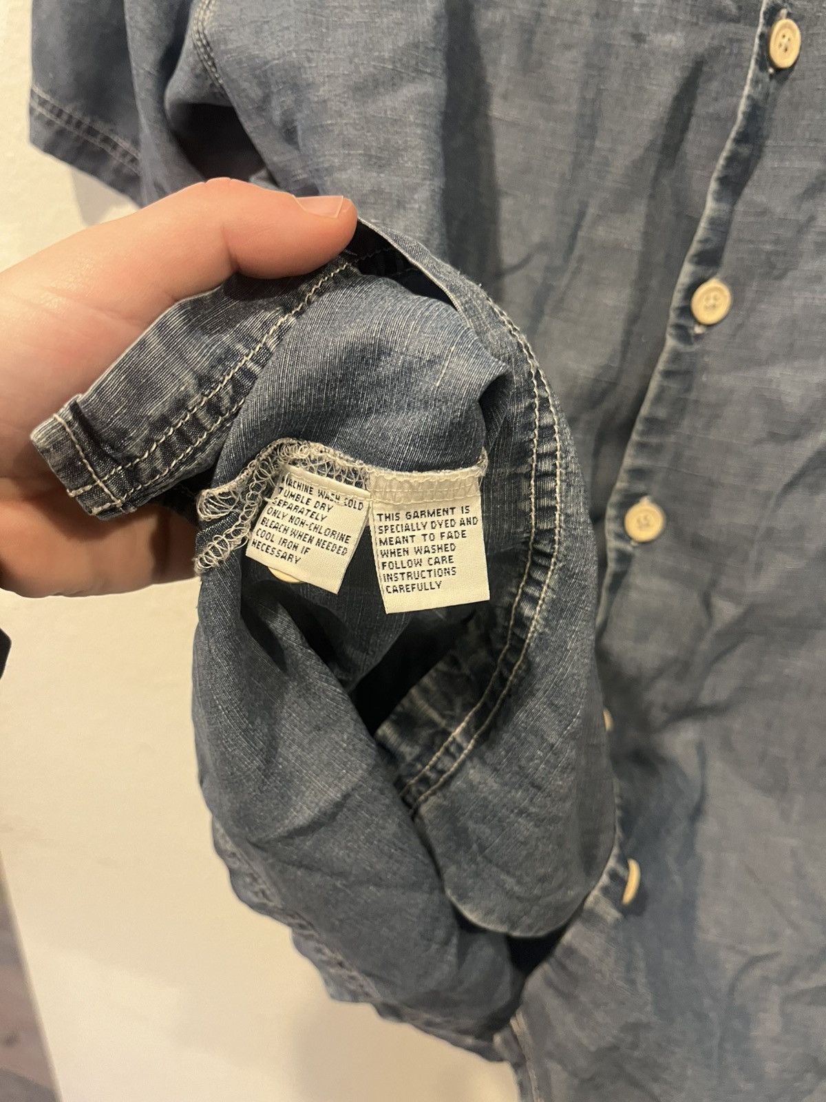 Tommy Bahama VTG Tommy Bahama Men’s Denim Blue Size Medium Button Down Size US M / EU 48-50 / 2 - 4 Thumbnail