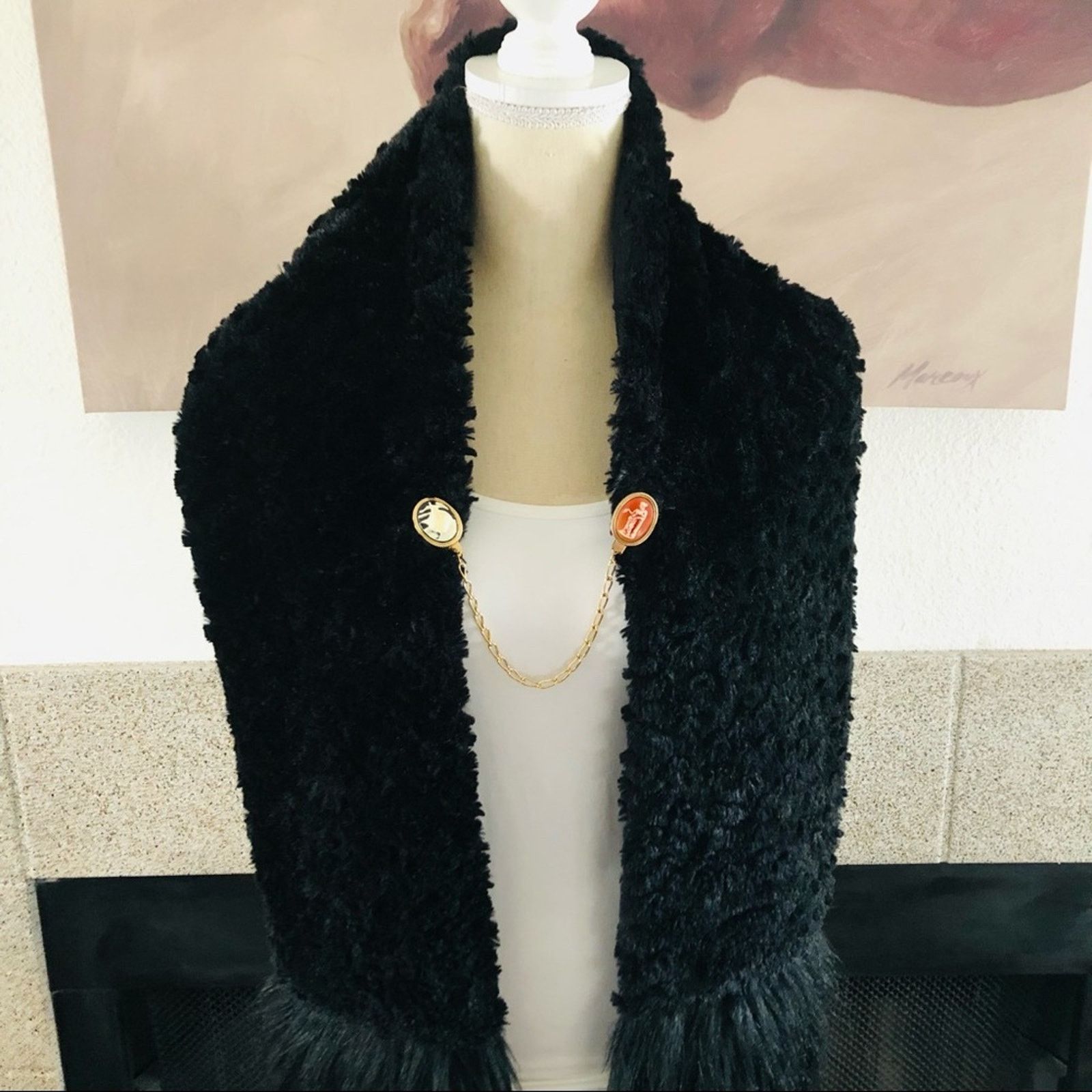 Vintage Vintage repurpose cameo scarf clothing clips with chain Size ONE SIZE - 4 Thumbnail