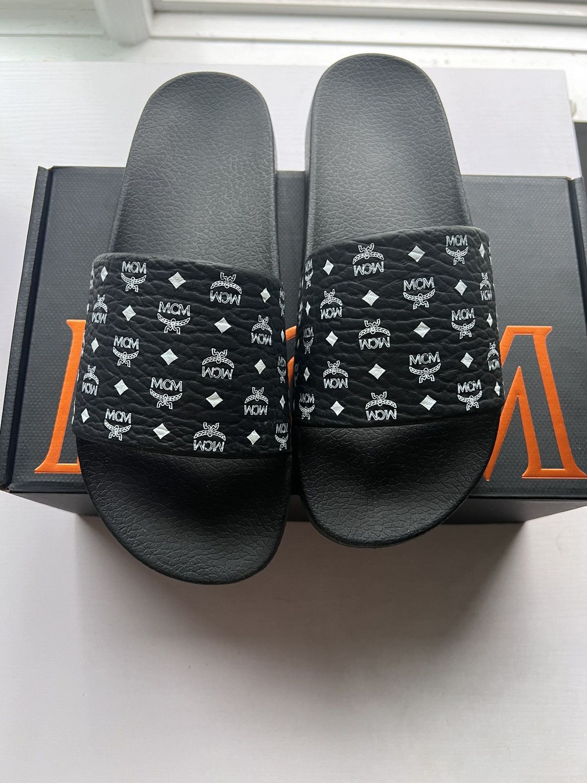 MCM Black monogram MCM Slides Size US 10 / EU 43 - 4 Thumbnail