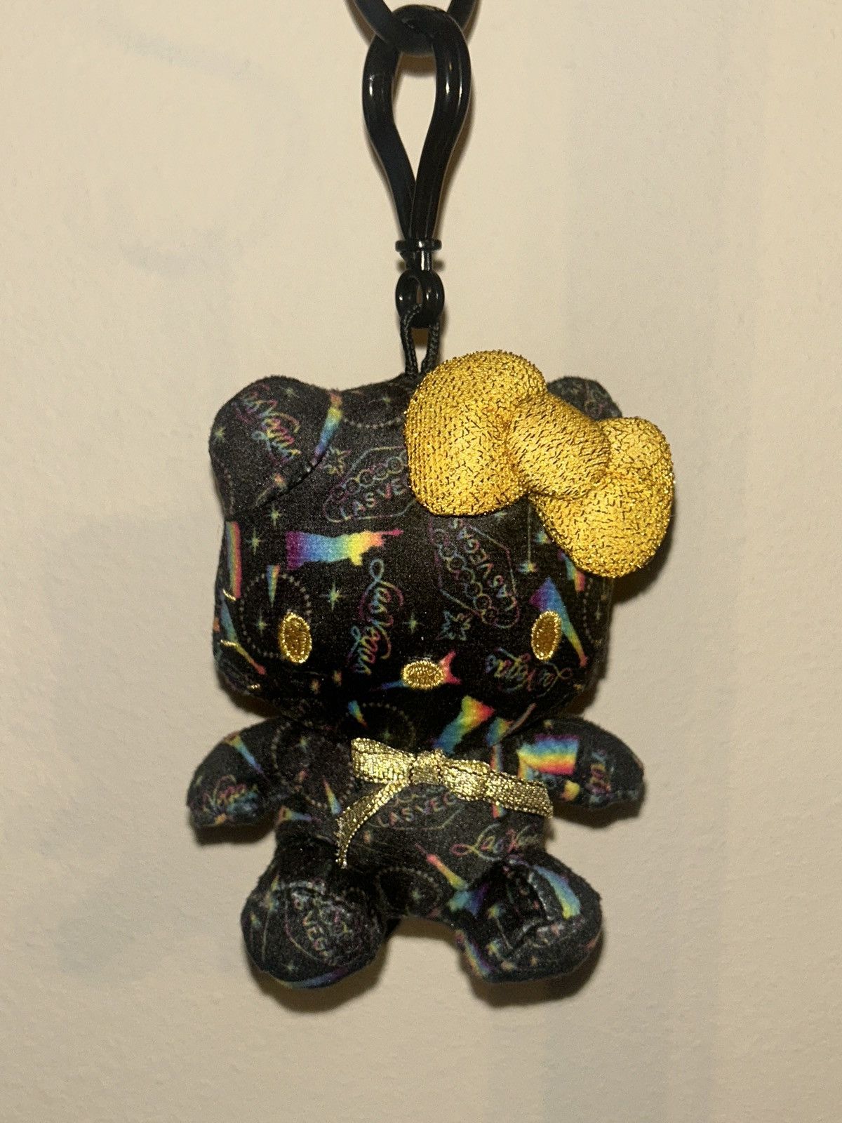 Other Sanrio ABC Store Hello Kitty 2025 Holiday Exclusive Bagcharm Size ONE SIZE - 1 Thumbnail