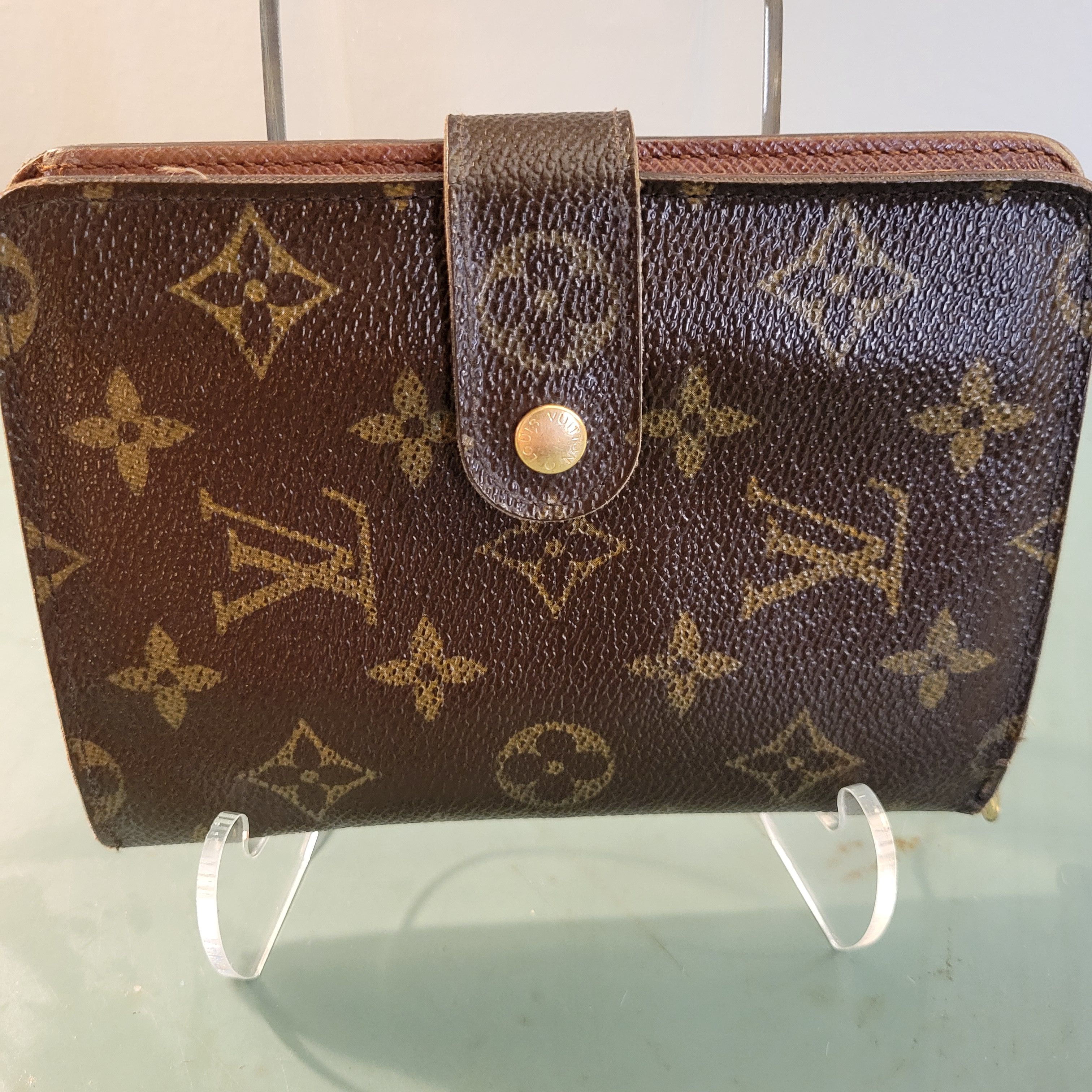 Louis Vuitton Louis Vuitton Monogram Porte Papier Snap Zip Passport Wallet Size ONE SIZE - 3 Thumbnail