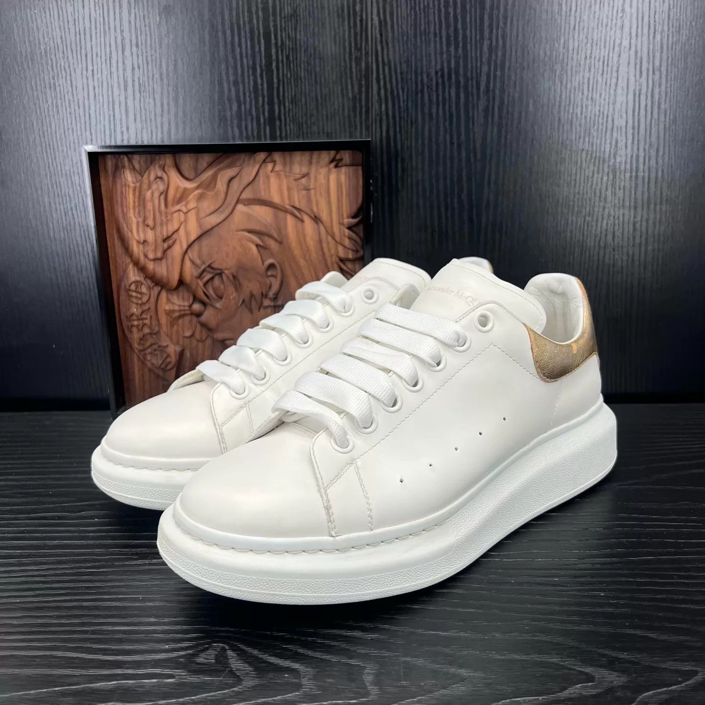 Alexander McQueen Alexander McQueen Gold-Tipped 43 Good Condition Boxed Size US 10 / EU 43 - 1 Thumbnail