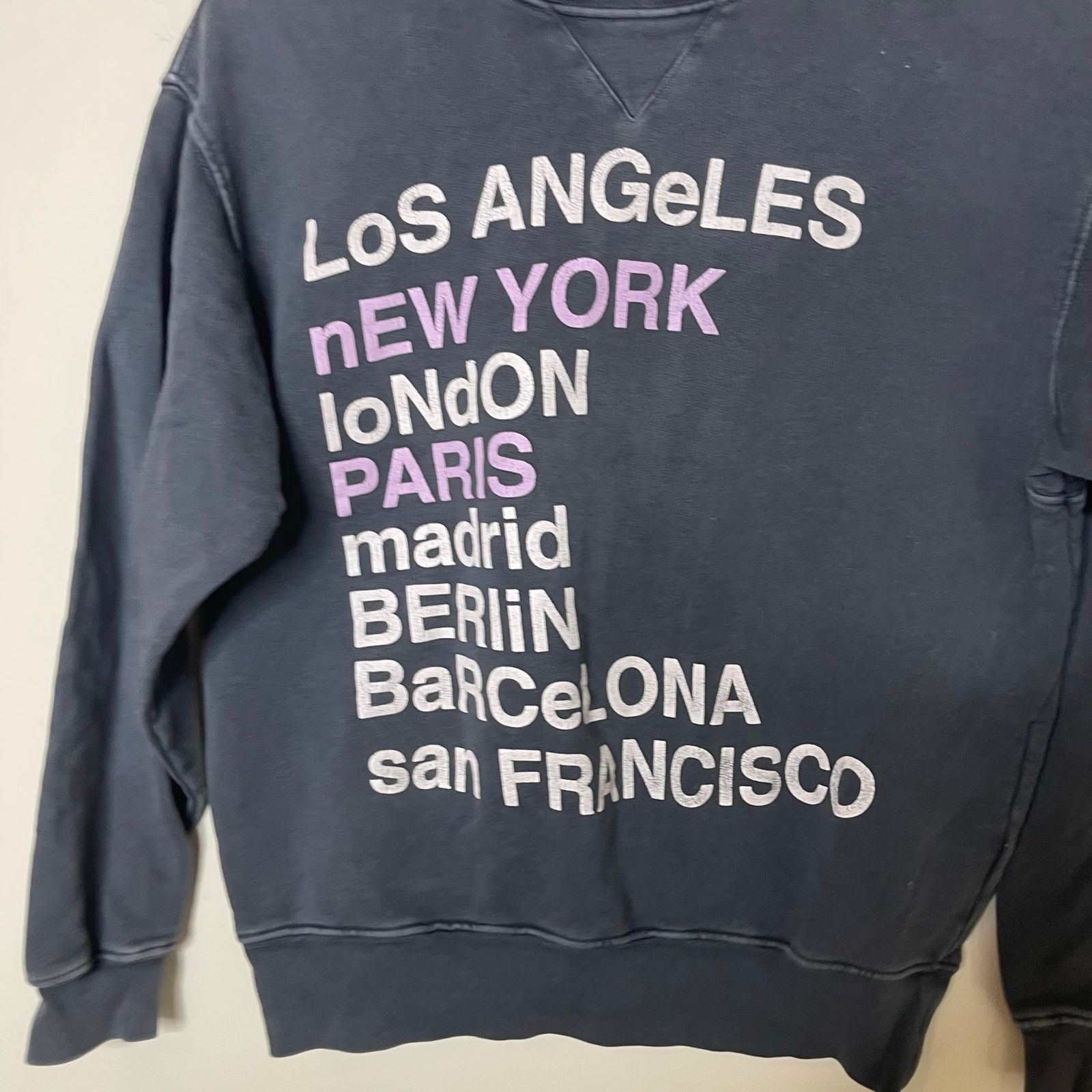 Anine Bing Anine Bing City Love Sweatshirt in grey sz XS Size XS / US 0-2 / IT 36-38 - 5 Thumbnail