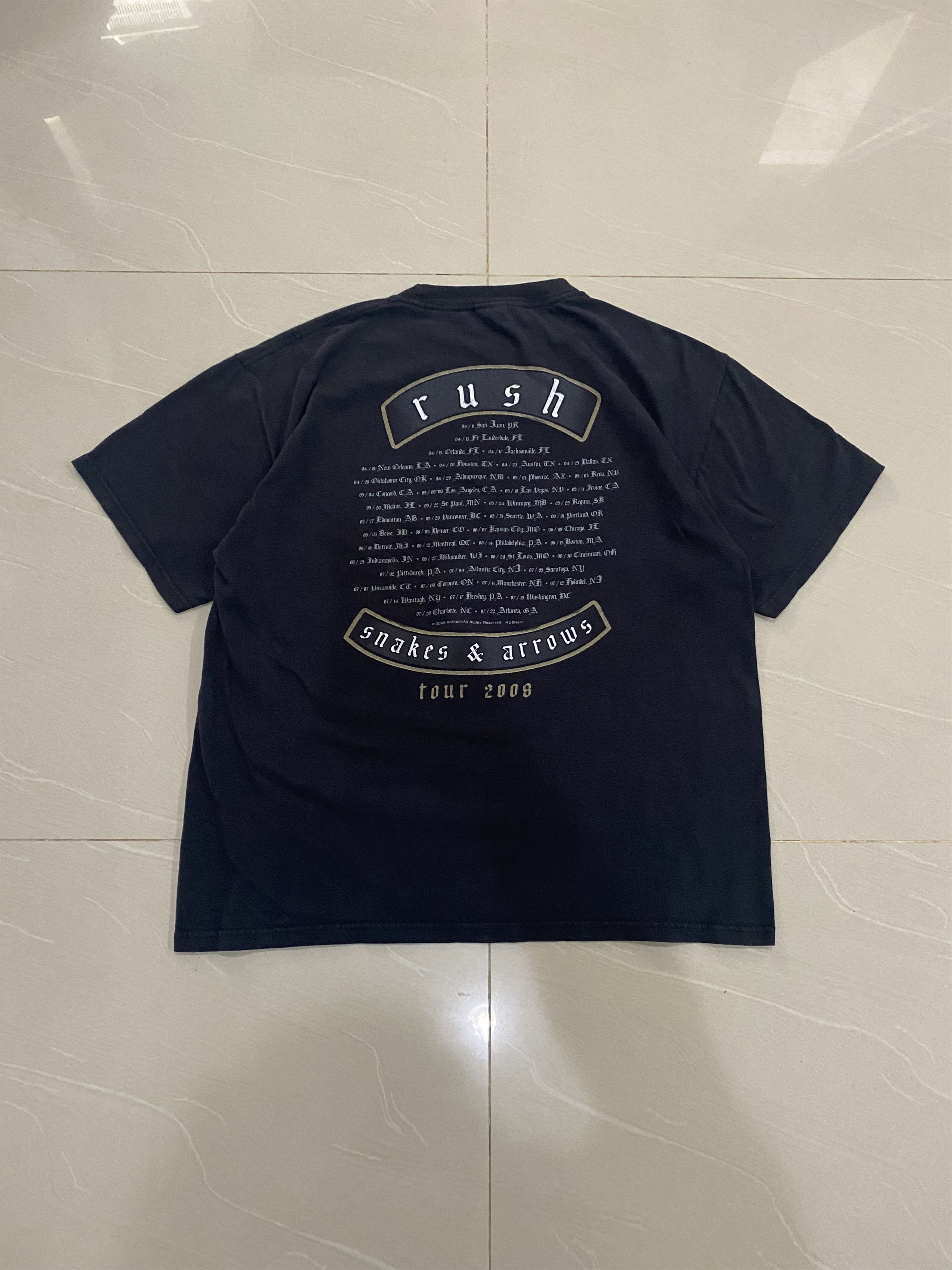 Band Tees vintage rush snakes arrows tour tee rshirt Size US L / EU 52-54 / 3 - 4 Thumbnail