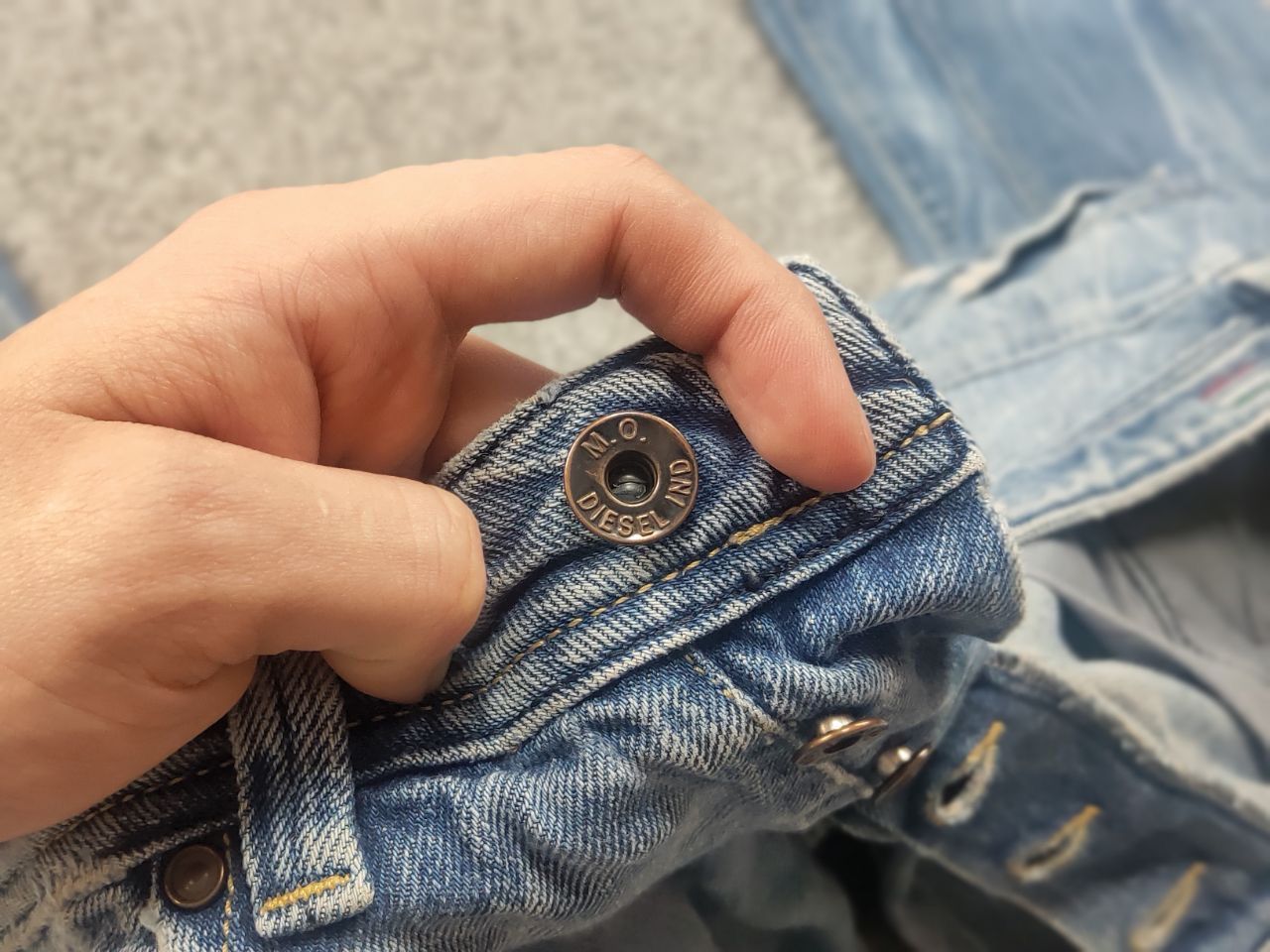 Diesel Vintage Diesel Industries Darron Eyecons Jeans Denim LGB Size US 32 / EU 48 - 16 Thumbnail