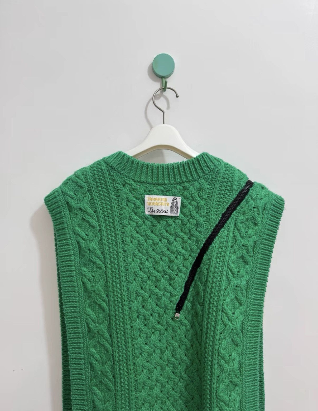 Takahiromiyashita The Soloist. TAKAHIROMIYASHITA THE SOLOIST Takahiro Miyashita Knit Vest Size US L / EU 52-54 / 3 - 4 Thumbnail