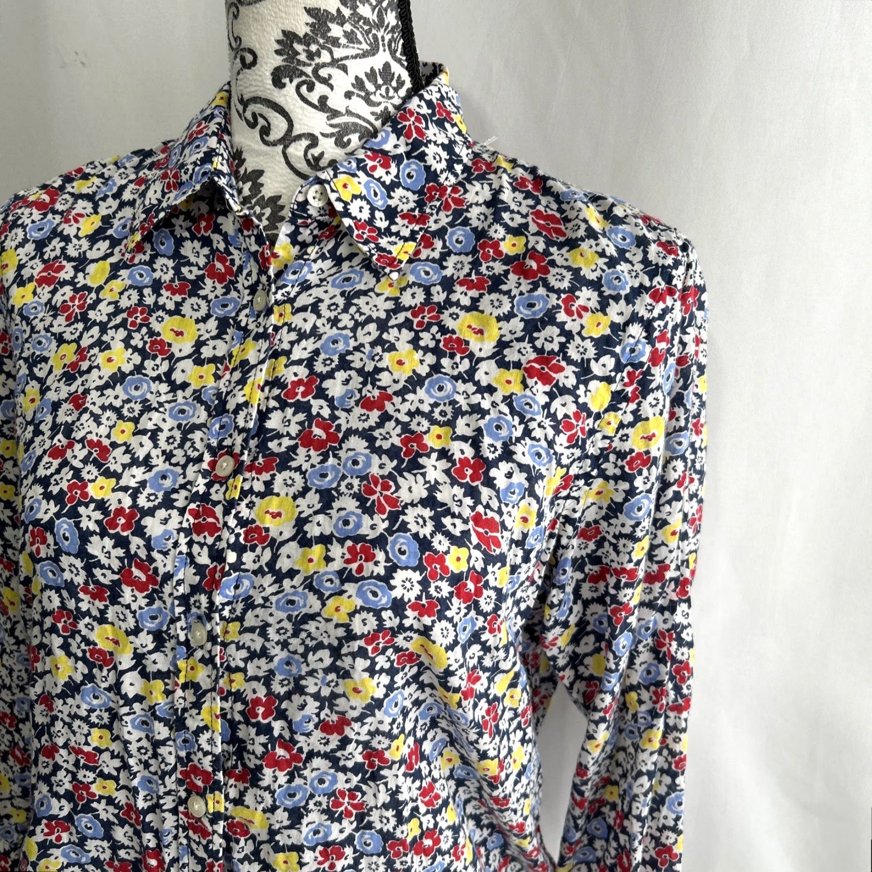 Ralph Lauren Ralph Lauren Cotton Button Down Blouse 3/4 Sleeve Size M Colorful Floral Women’s Size M / US 6-8 / IT 42-44 - 2 Thumbnail
