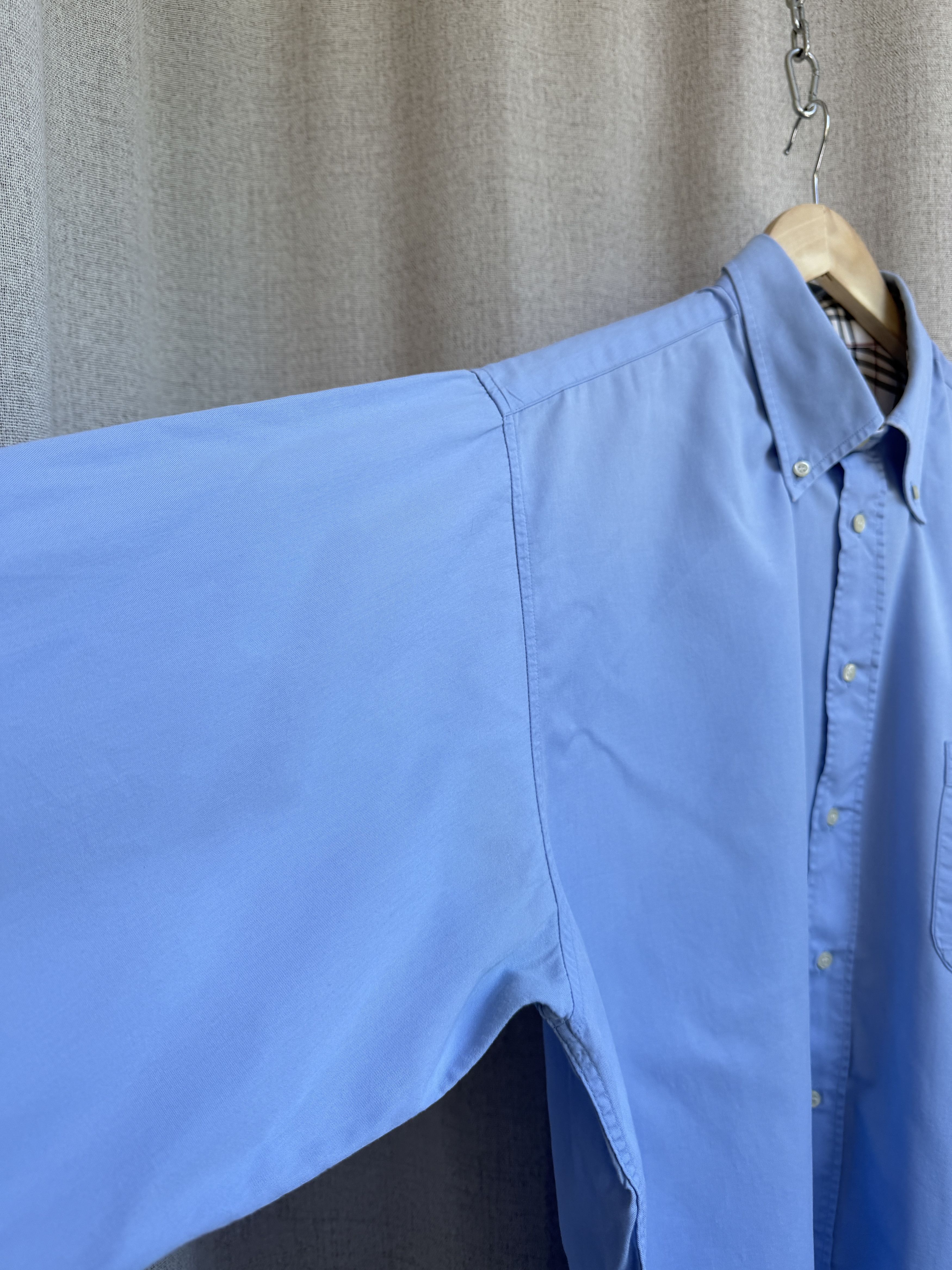 Burberry Vintage Burberry Nova Check Blue Plain Button Up Shirt Size US L / EU 52-54 / 3 - 11 Thumbnail