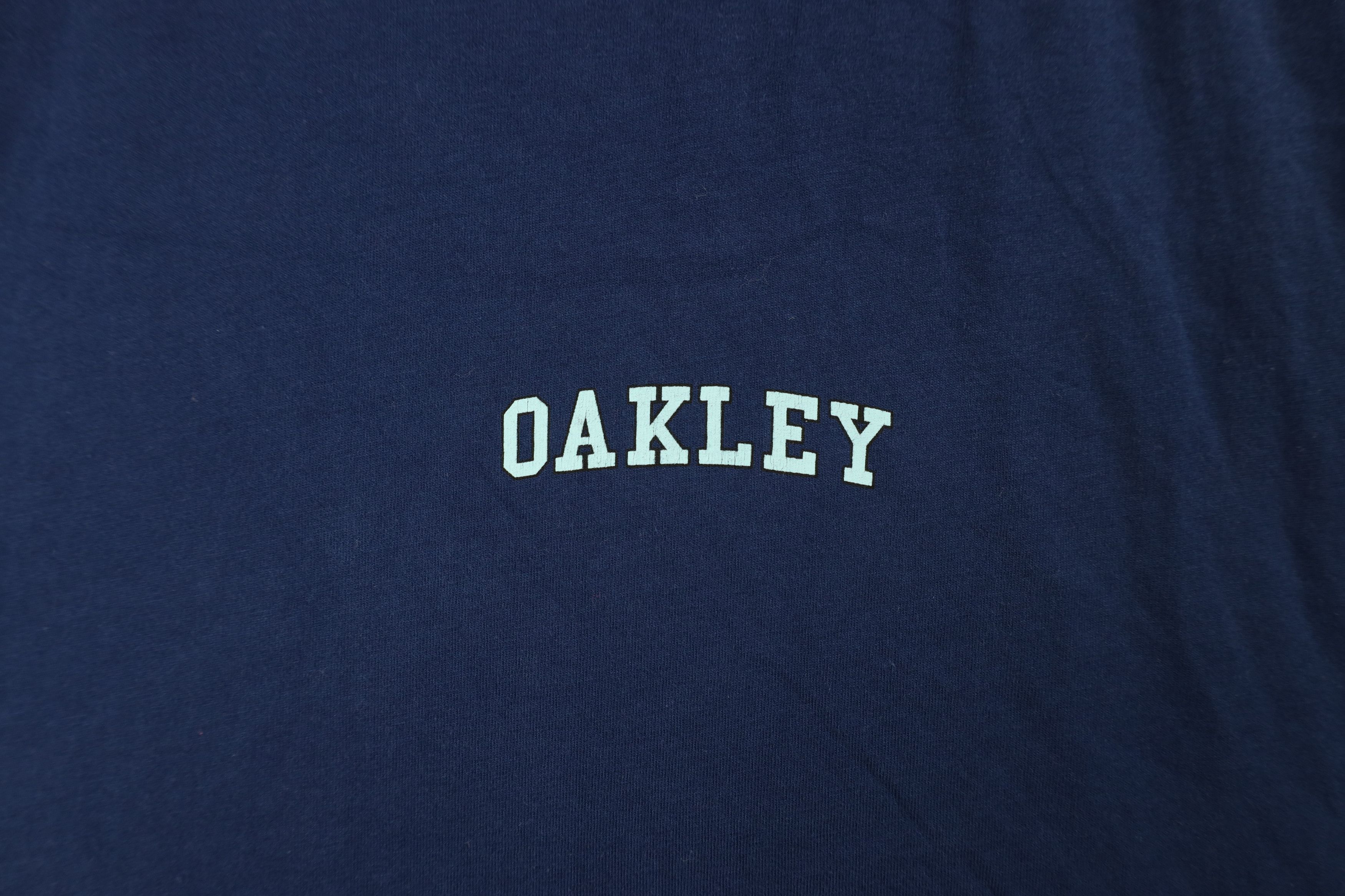 Oakley × Vintage Vintage Y2K Oakley Faded Spell Out Block Letter T-Shirt Blue Size US L / EU 52-54 / 3 - 5 Thumbnail