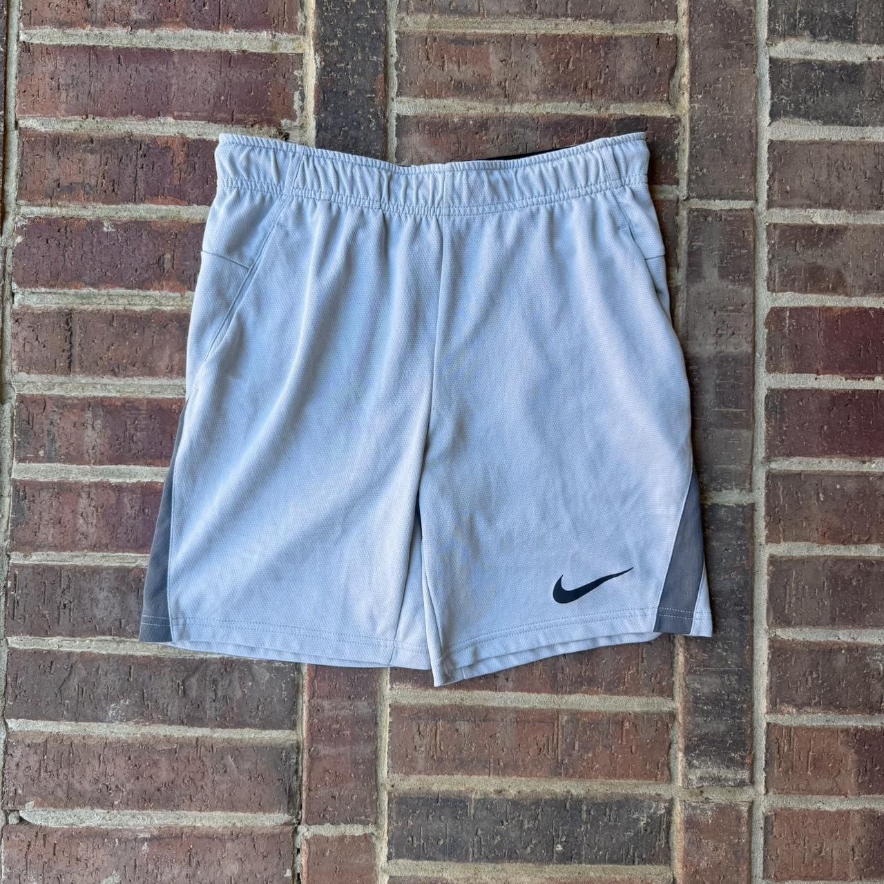 Nike Grey Nike Shorts - (Small) Size US 30 / EU 46 - 1 Thumbnail