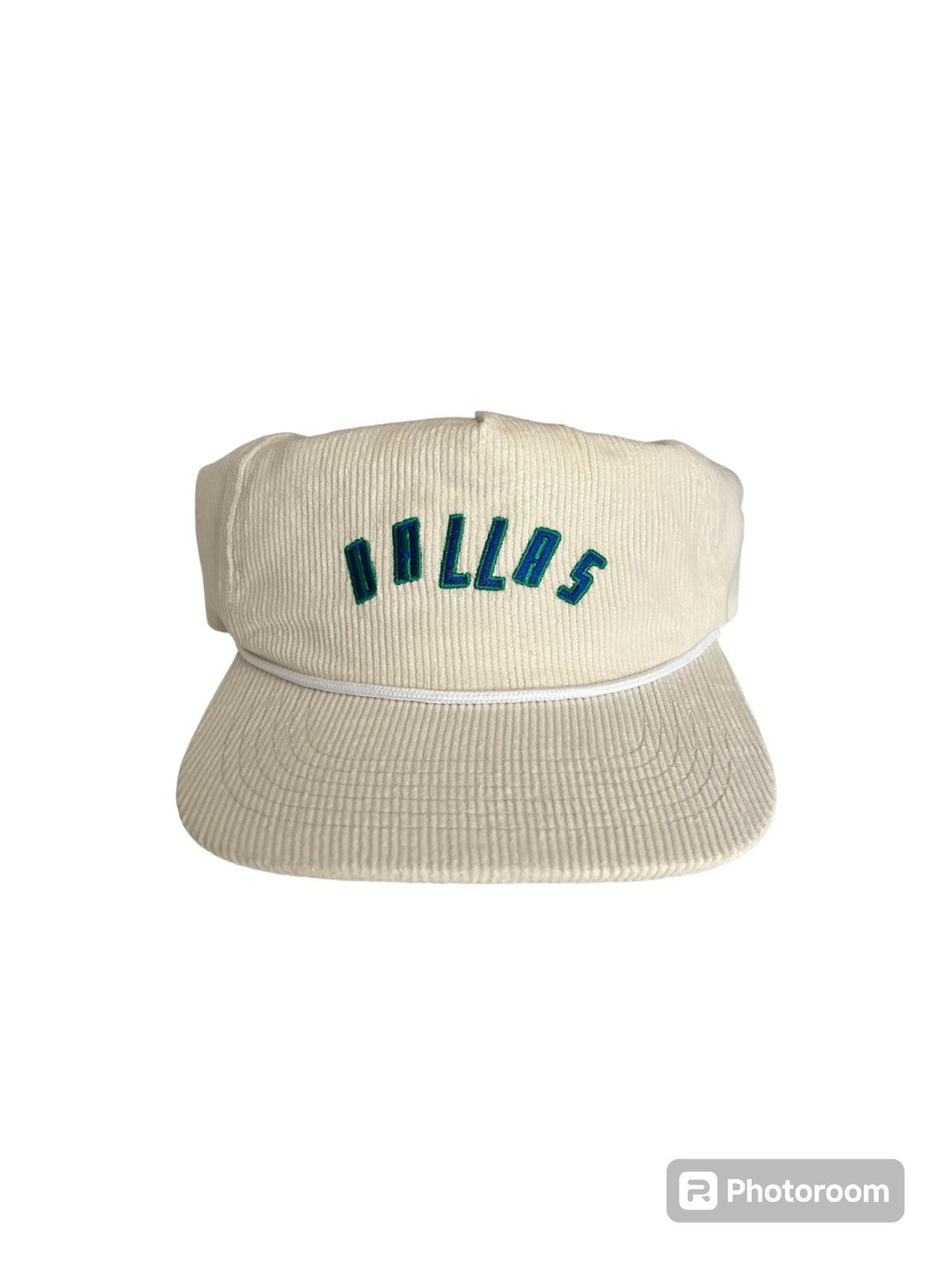 Vintage Dallas Mavericks Corduroy Strapback Size ONE SIZE - 1 Thumbnail
