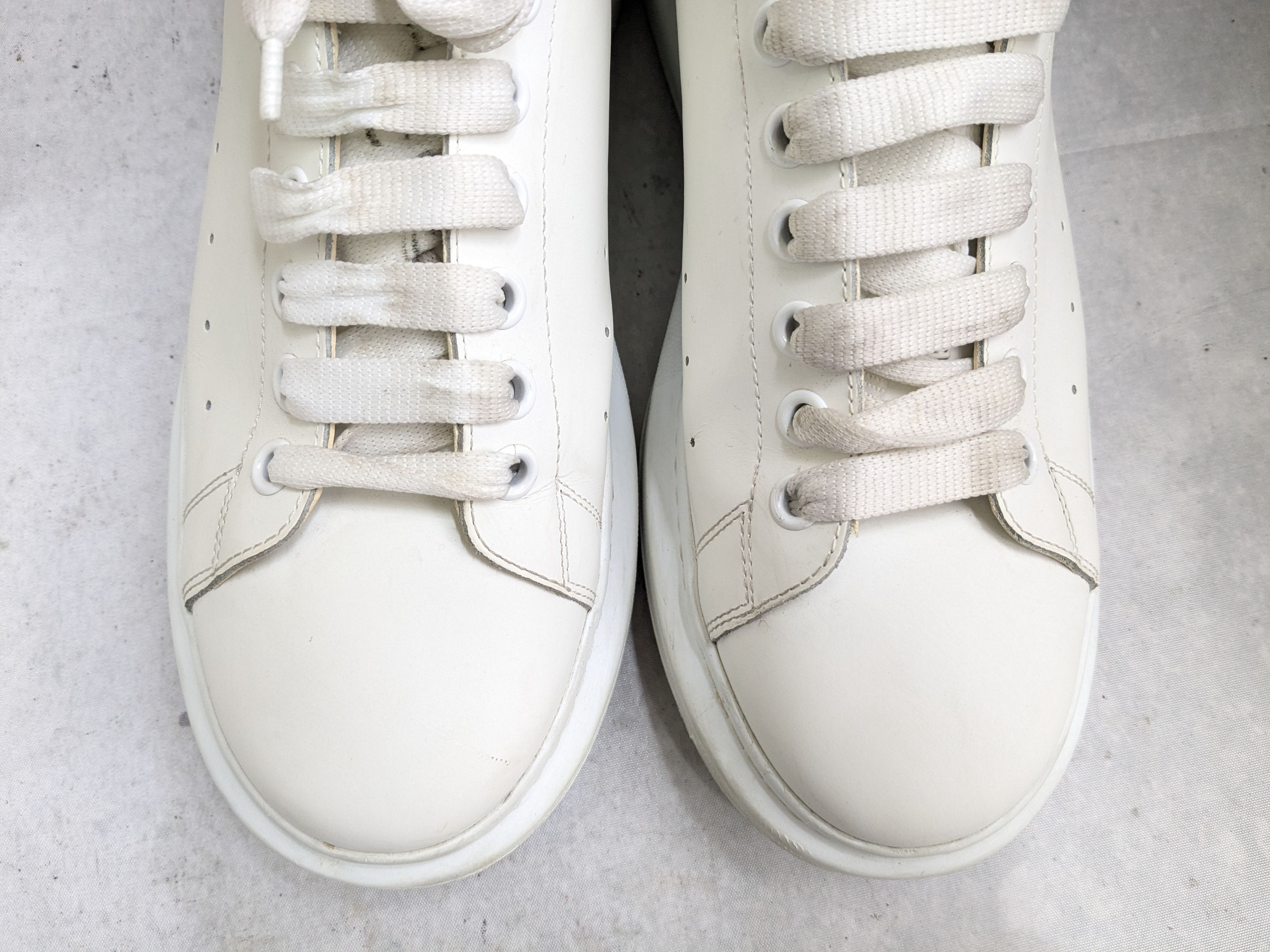 Alexander McQueen Alexander McQueen Oversized Larry Sneakers White Yellow 12 Size US 12 / EU 45 - 4 Thumbnail