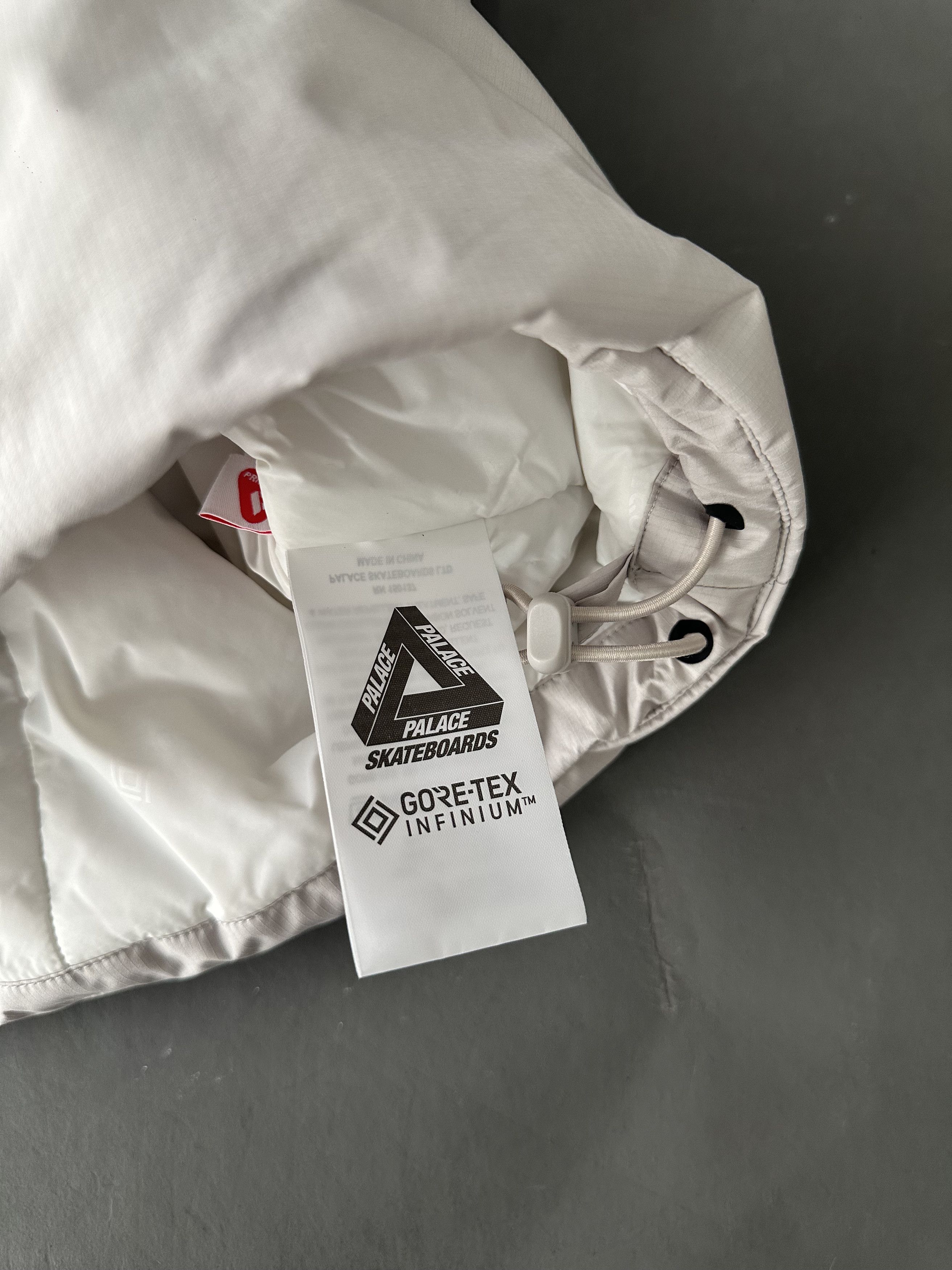 Palace Gore-Tex Infinium Loft Jacket Size US M / EU 48-50 / 2 - 4 Thumbnail