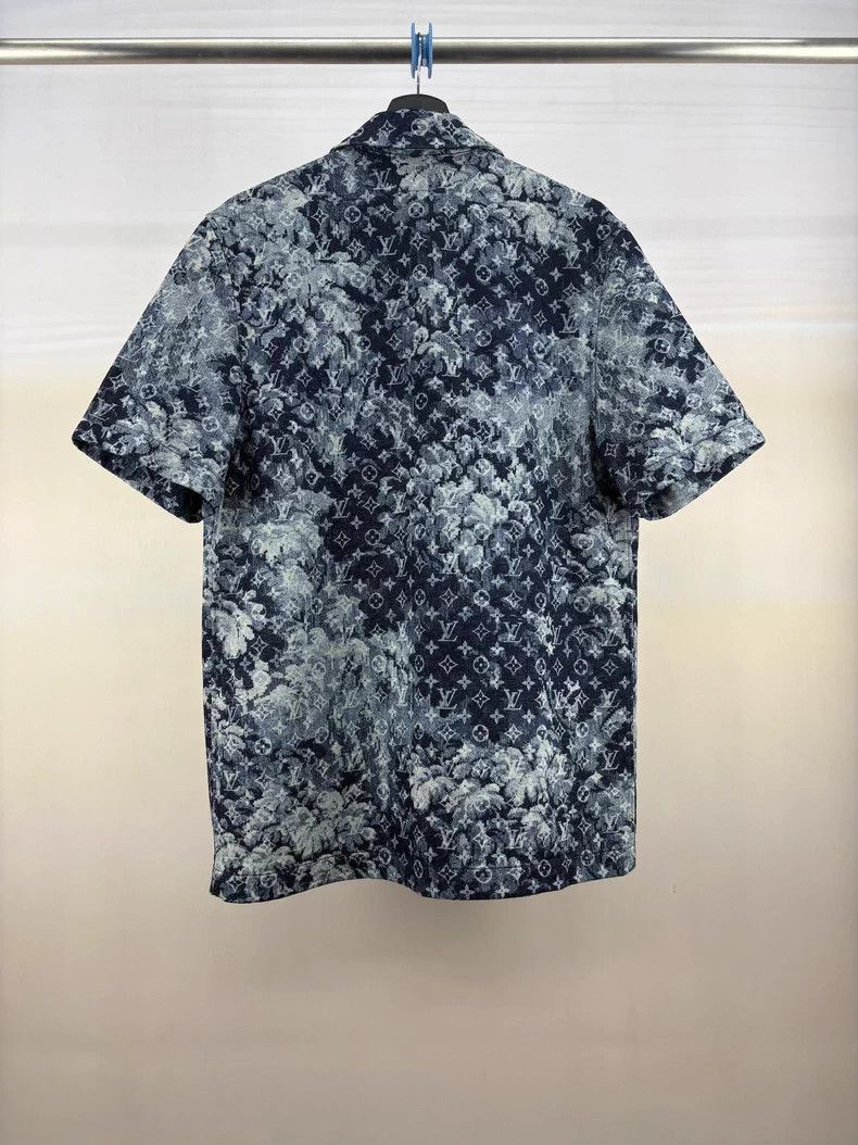 Louis Vuitton Louis Vuitton Denim Short Sleeve Shirt XS-2506 Size US XS / EU 42 / 0 - 2 Thumbnail