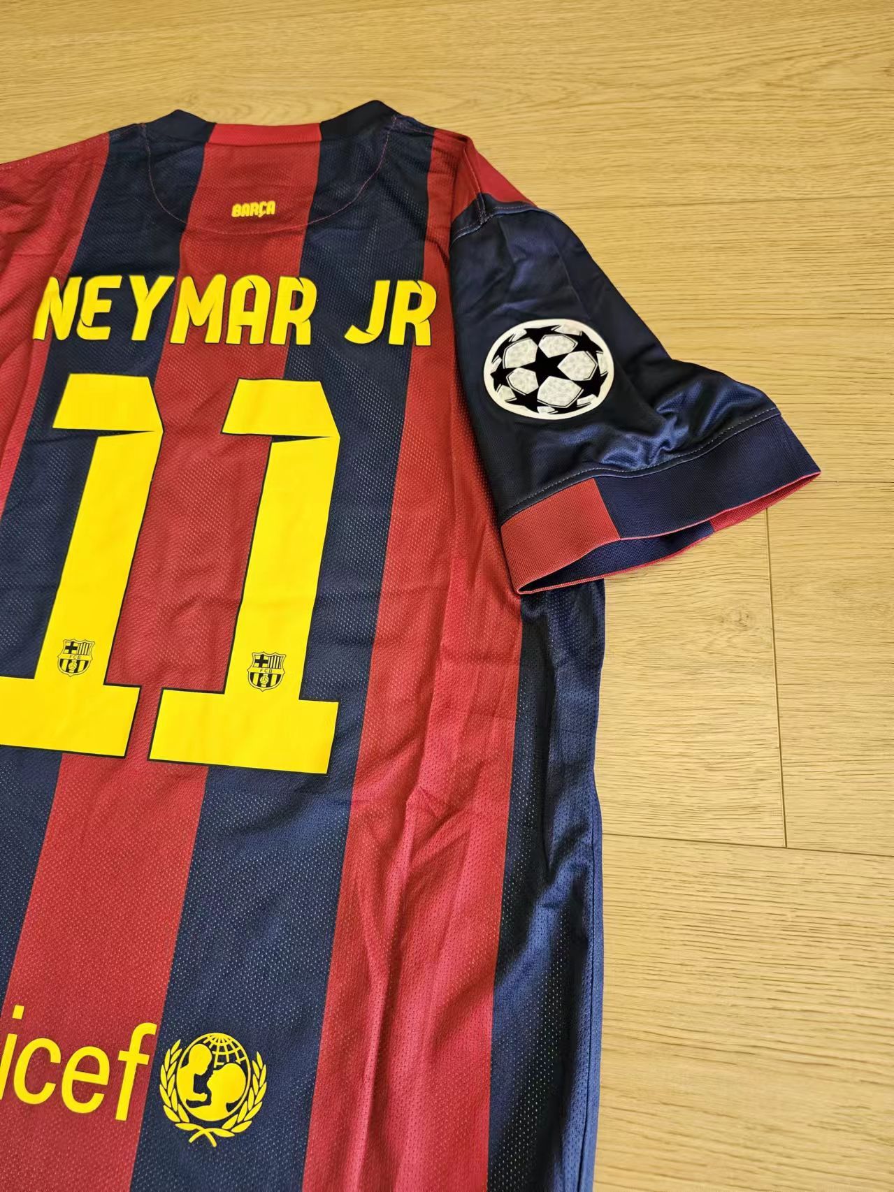 Other 2015 Barcelona 11 Neymar Jersey M Size US M / EU 48-50 / 2 - 4 Thumbnail