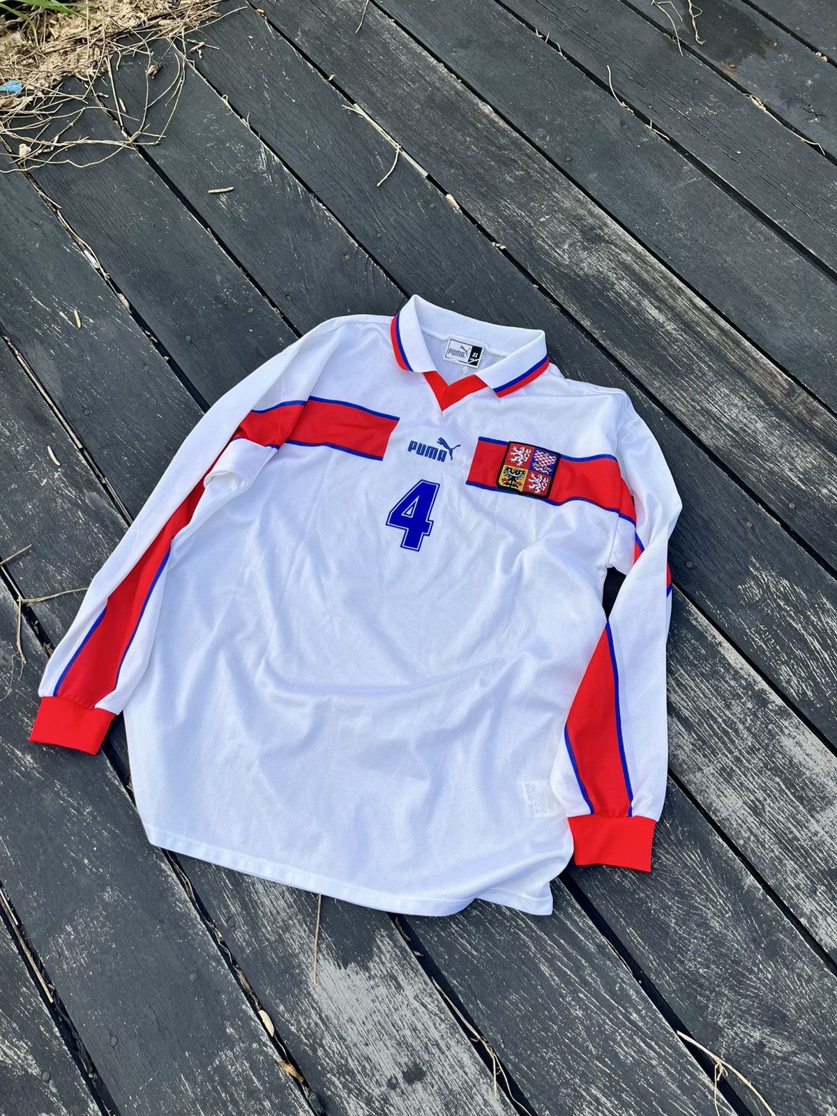 VINTAGE 1998/00 CZECH REPUBLIC PAVEL NEDVED JERSEY SHIRT