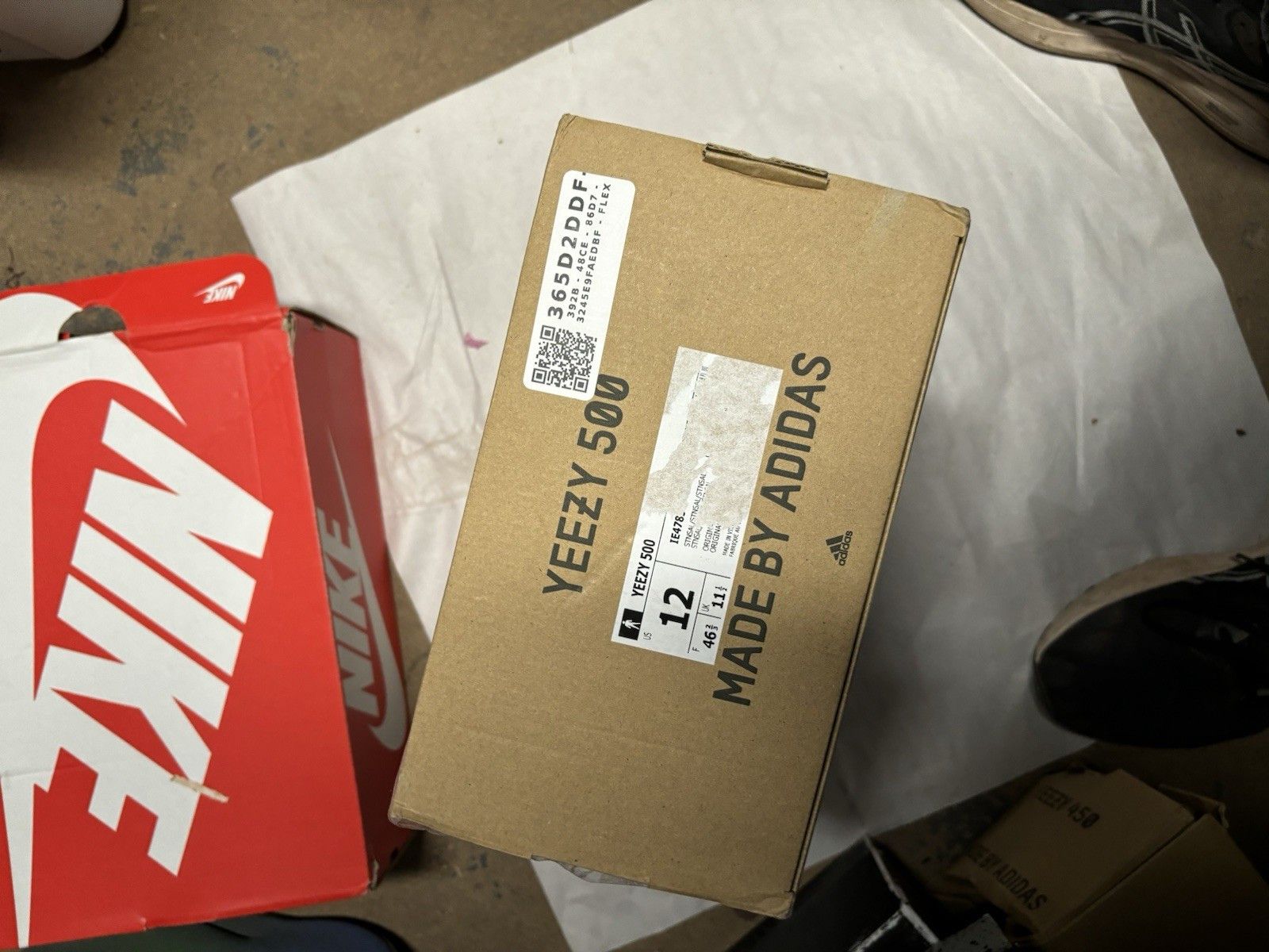 Yeezy adidas Yeezy 500 Stone Salt Size US 12 / EU 45 - 7 Thumbnail