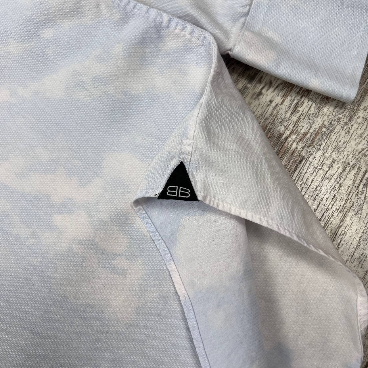 Balenciaga Balenciaga Shirt Custom Size 15/39 Size US XXS / EU 40 - 7 Thumbnail