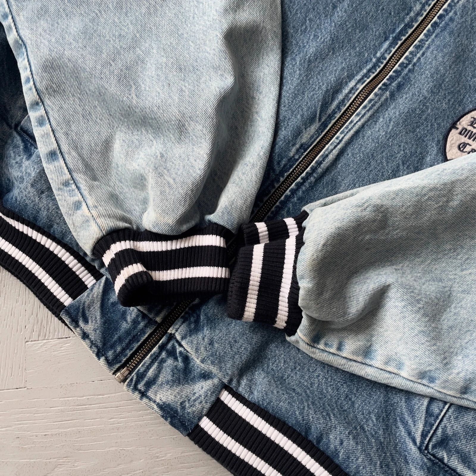 Bdg BDG Oversized Denim Varsity Bomber Jacket Size US L / EU 52-54 / 3 - 6 Thumbnail
