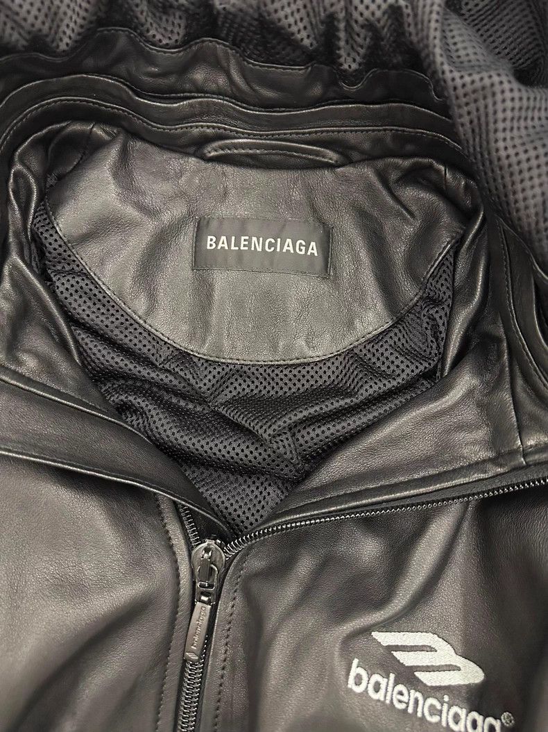 Balenciaga Balenciaga 3B Embroidered Logo Sheepskin Hooded Sports Lea Size US S / EU 44-46 / 1 - 5 Thumbnail