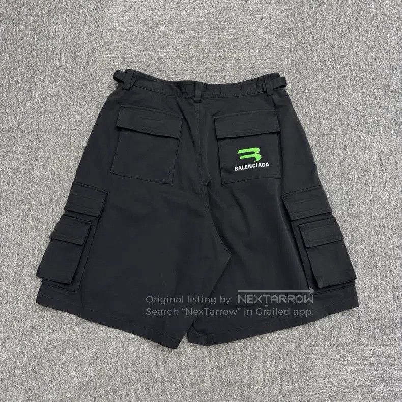 Balenciaga Balenciaga Game badge cargo shorts Size US 34 / EU 50 - 5 Thumbnail