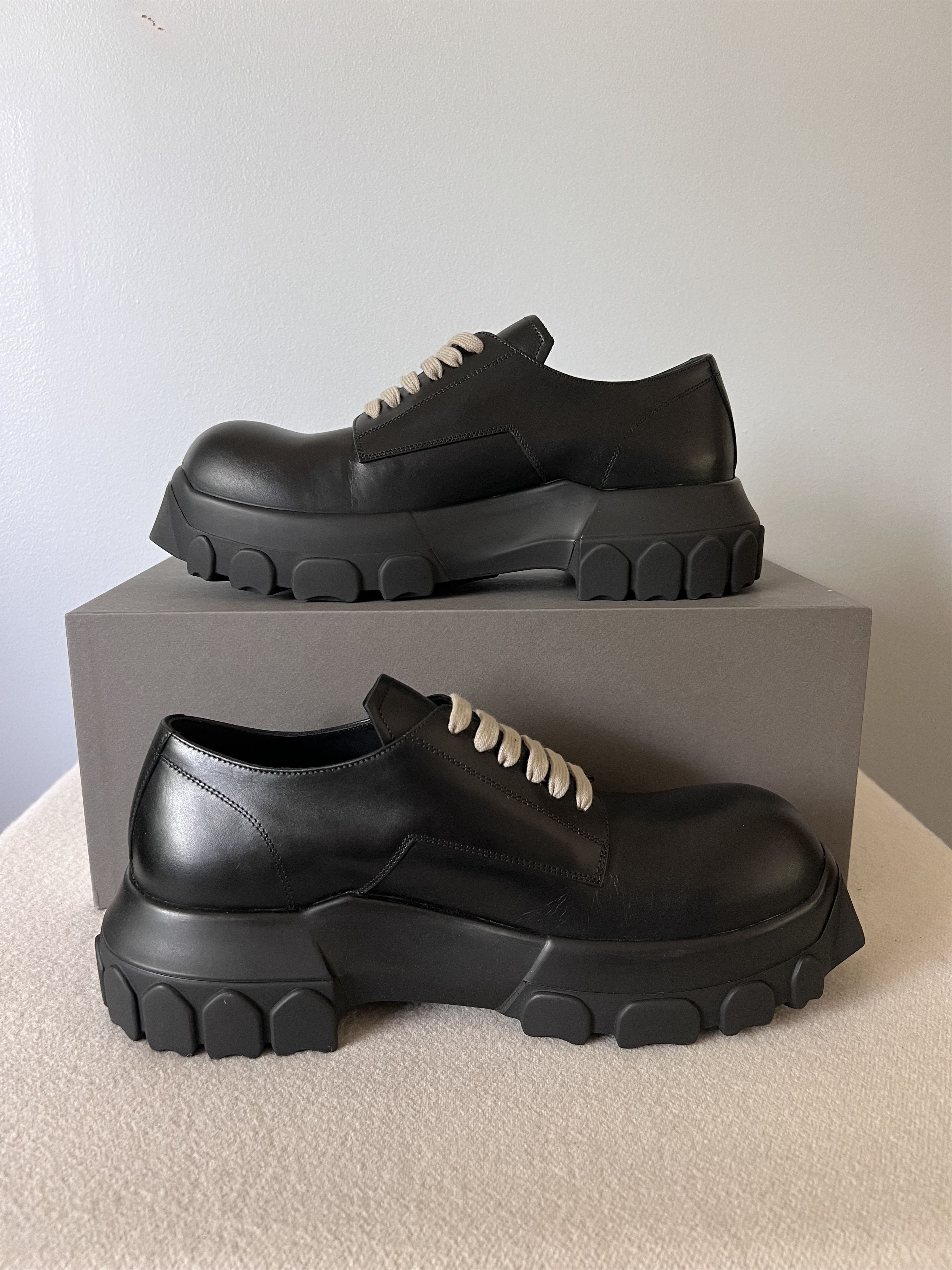 Rick Owens Rick Owens Laceup Bozo Low Top Tractor Boots in Black Size US 11 / EU 44 - 3 Thumbnail