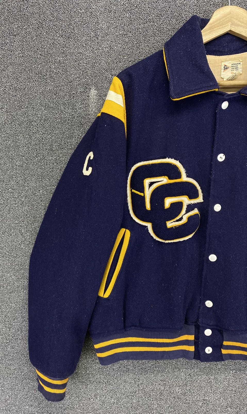 Vintage Vintage 70s Felco Cedar Cliff Wool Varsity Jacket Size US M / EU 48-50 / 2 - 11 Thumbnail