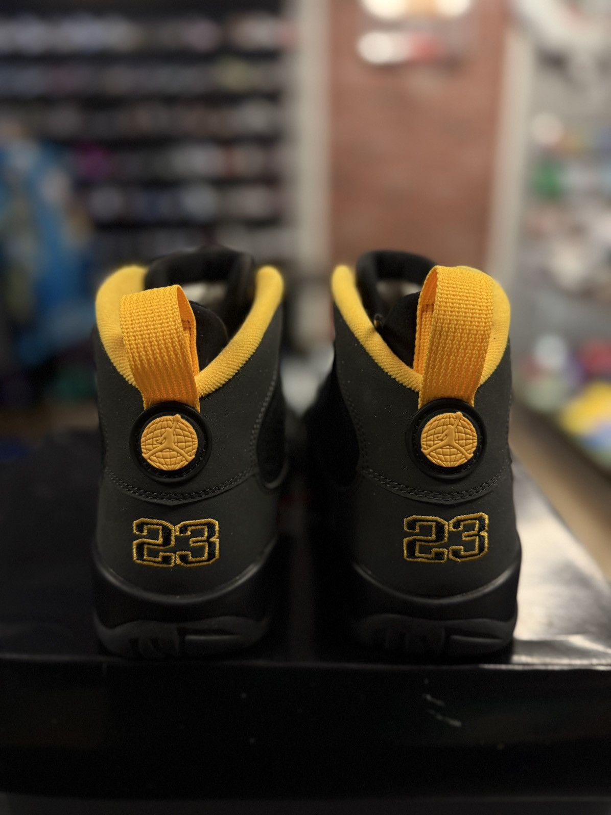 Nike Jordan 9 Dark Charcoal University Gold Size 8 🧼 Size US 8 / EU 41 - 9 Thumbnail