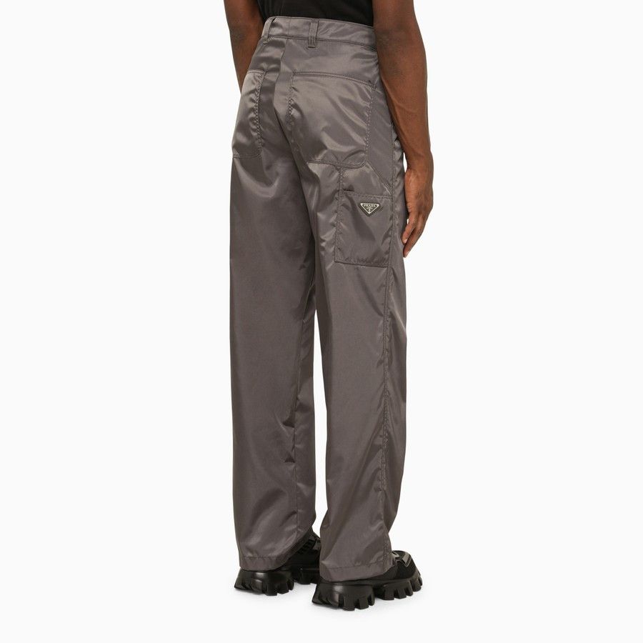Prada o1d2blof0524 Trousers in Grey Size US 32 / EU 48 - 4 Thumbnail
