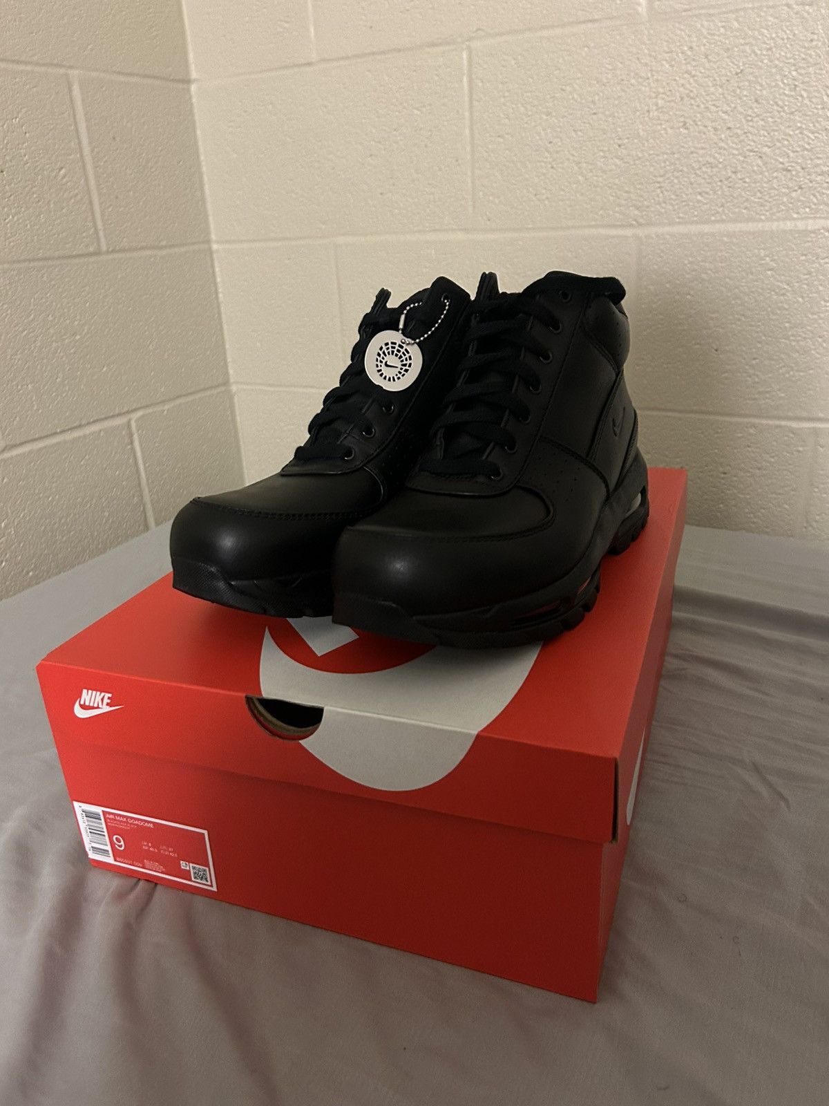 Nike ACG NIKE ACG Size US 9 / EU 42 - 2 Thumbnail
